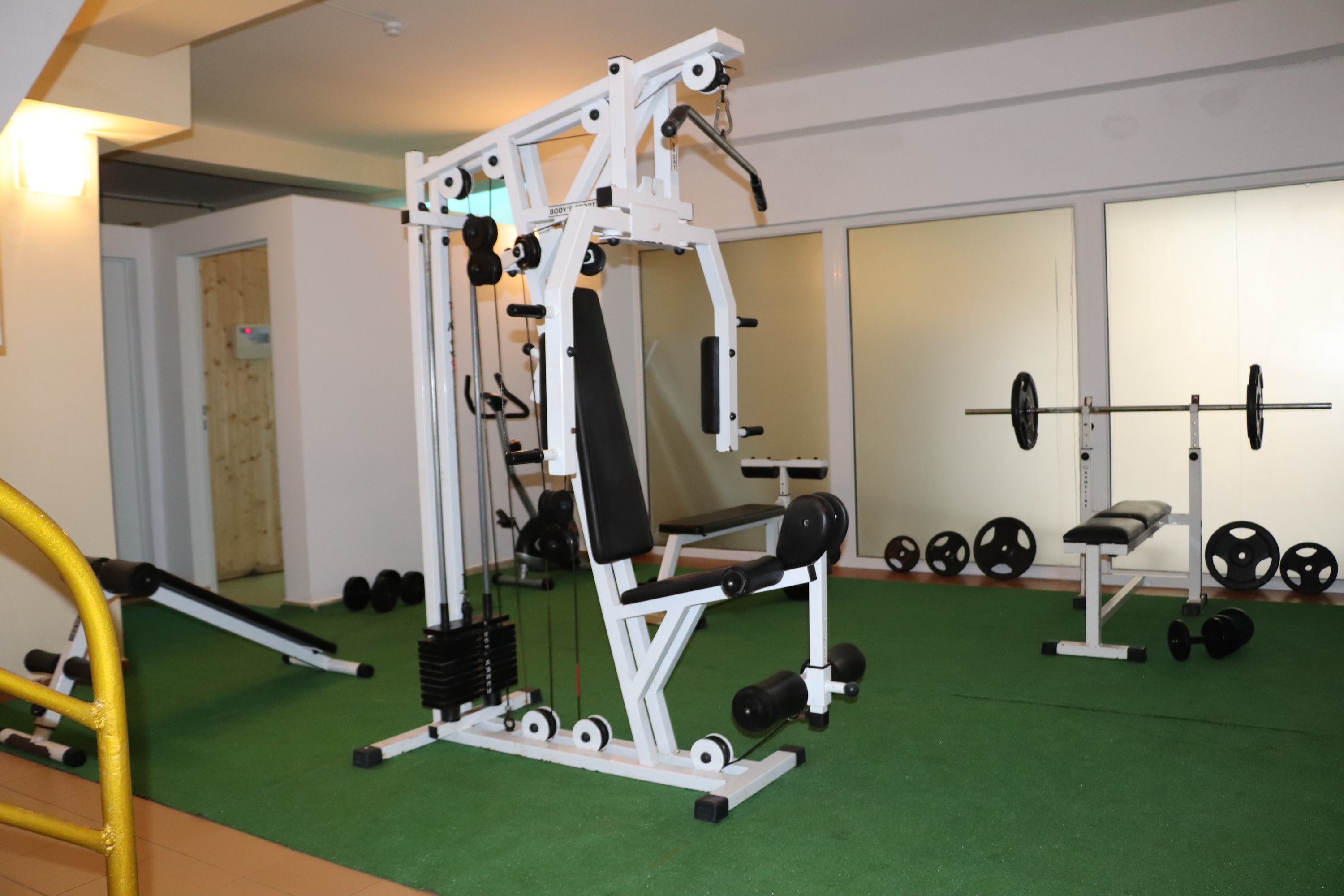 Onyx hotel fitness.jpg