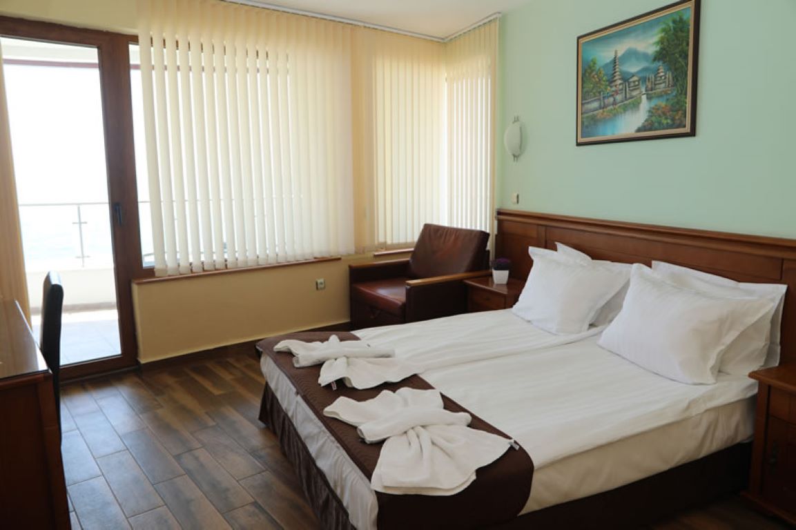 Petrov hotel soba smestaj.jpg