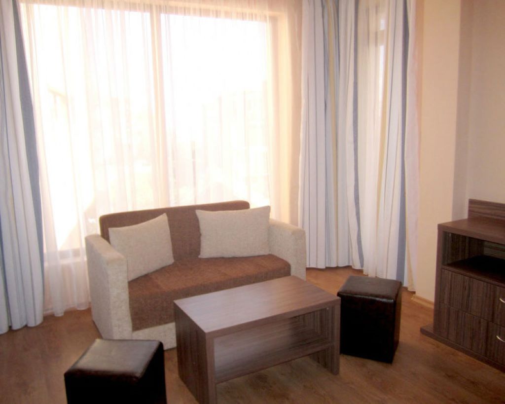 Coop hotel studio hotela.jpg