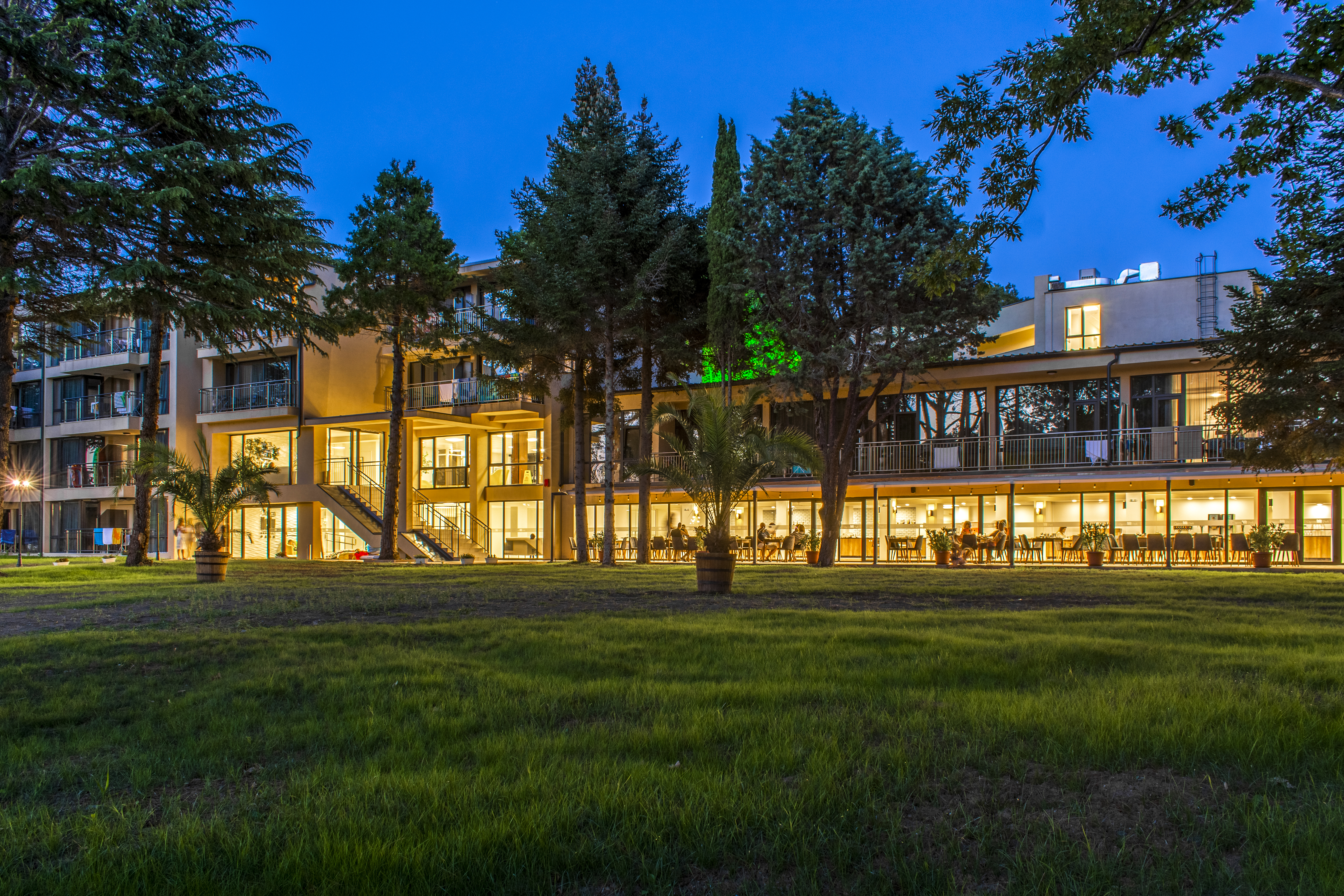 Queen Nelly Park Hotel spoljni izgled