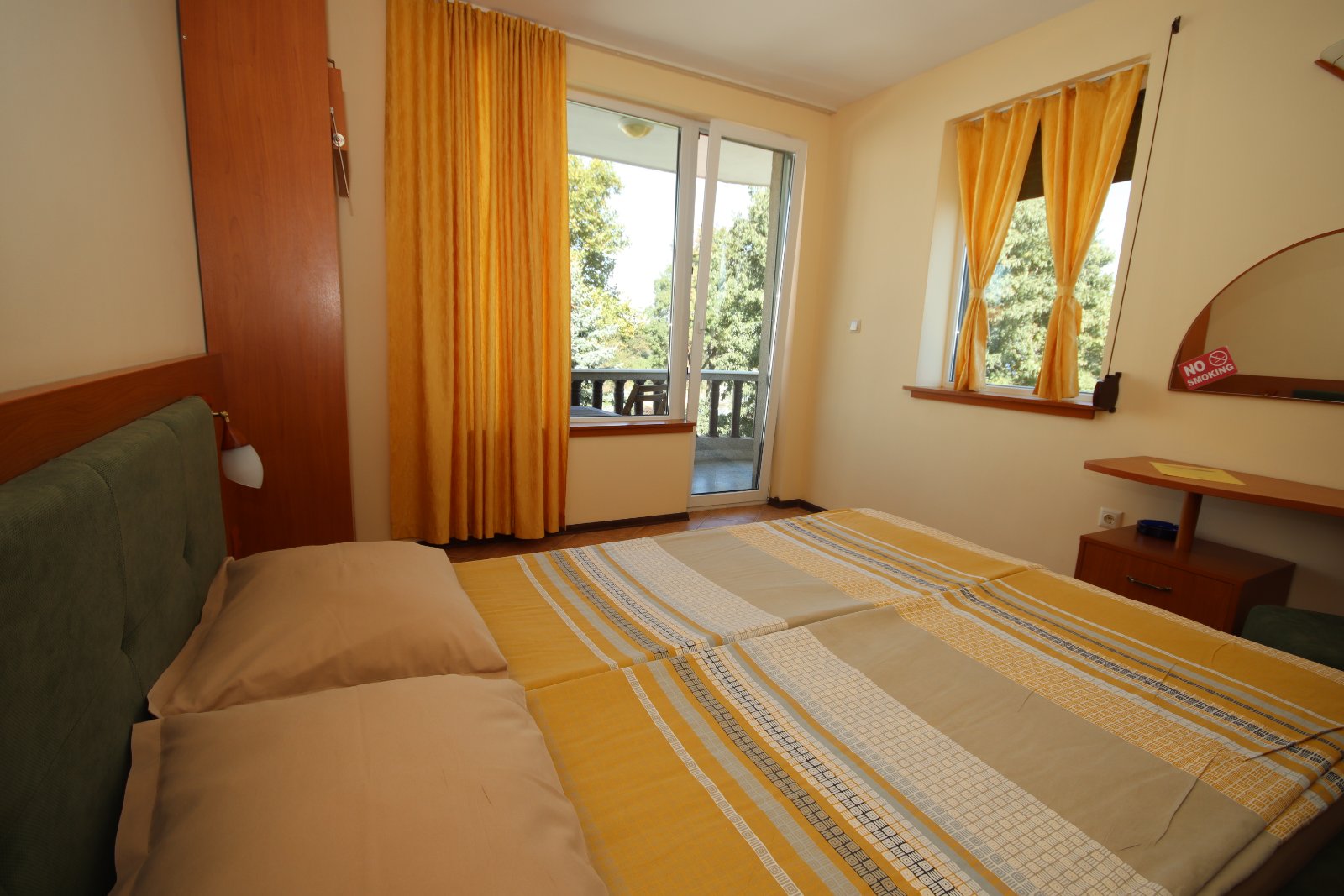 Hotel Continental Kiten-Standardna soba.jpg
