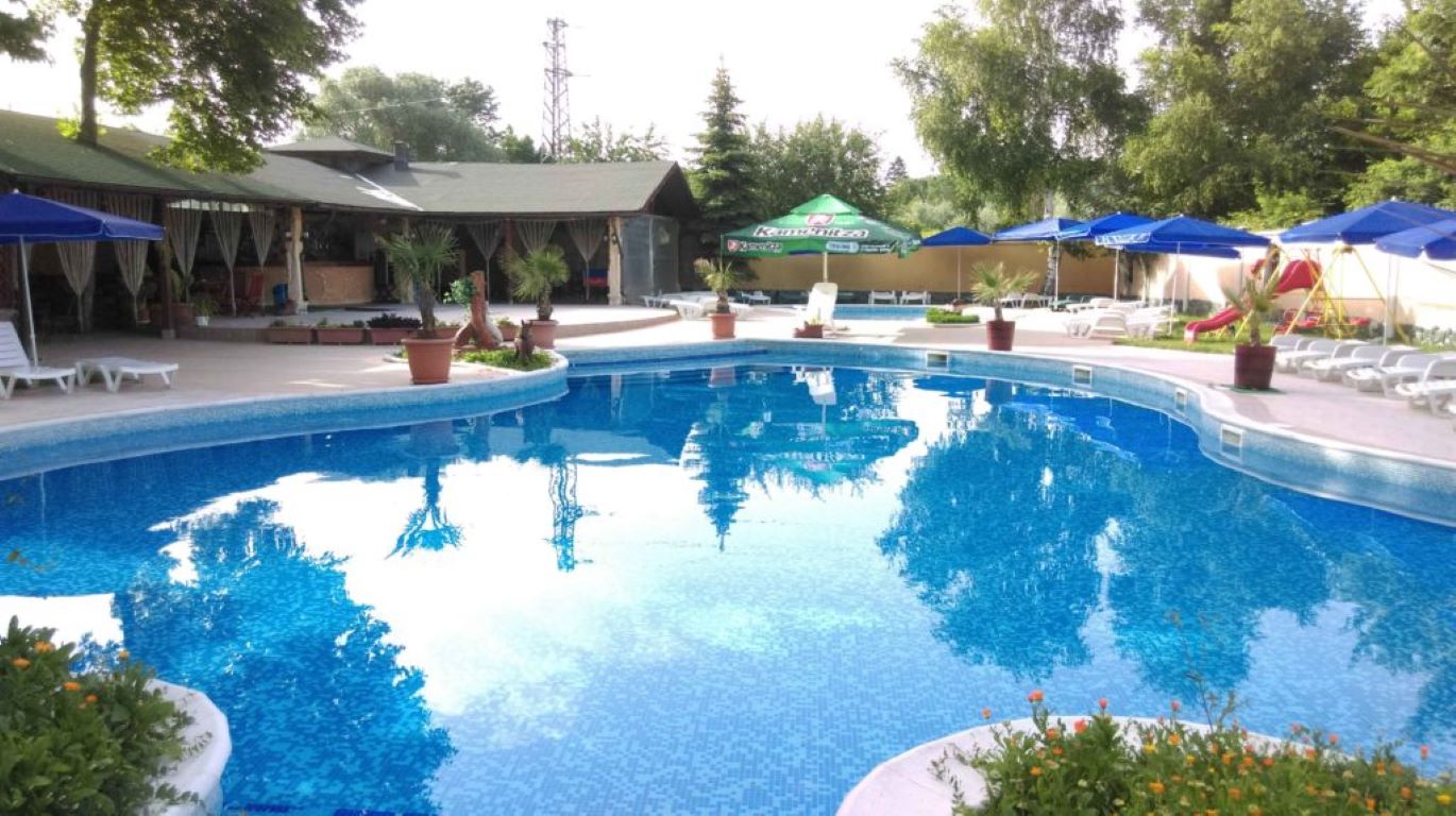 Hotel Kristel Park-Bazen.jpg