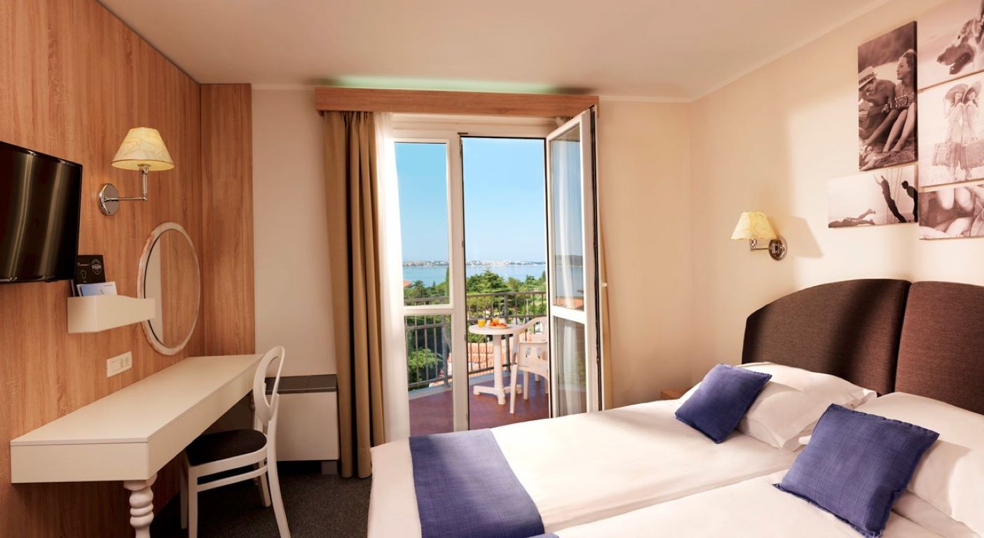 Hotel Mirna-Standardna soba.jpg