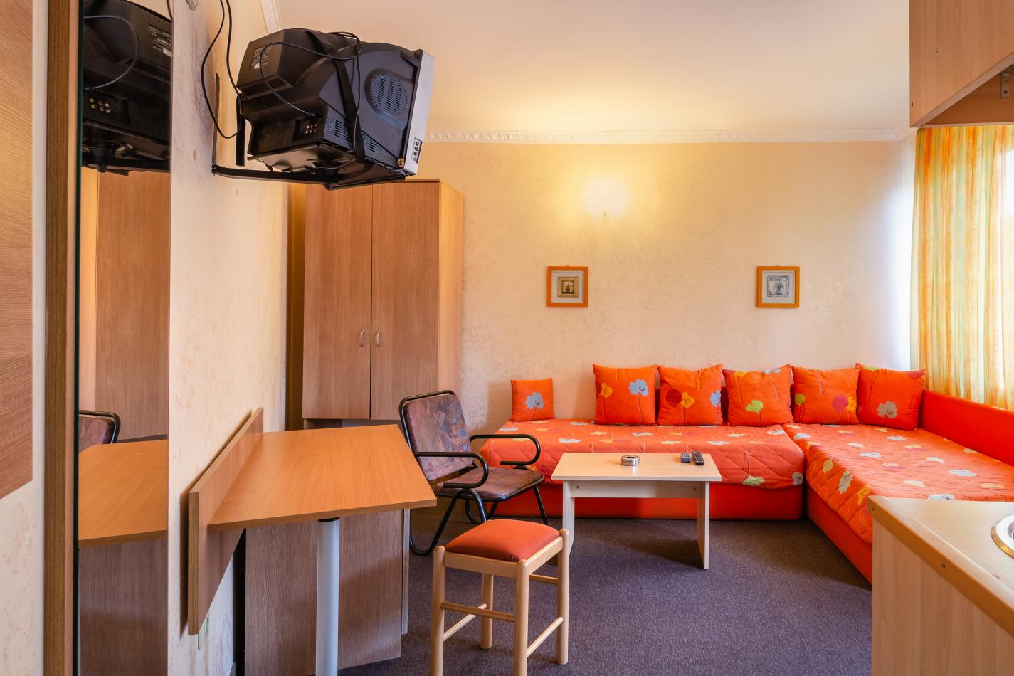 Zeus hotel apartman hotela.jpg