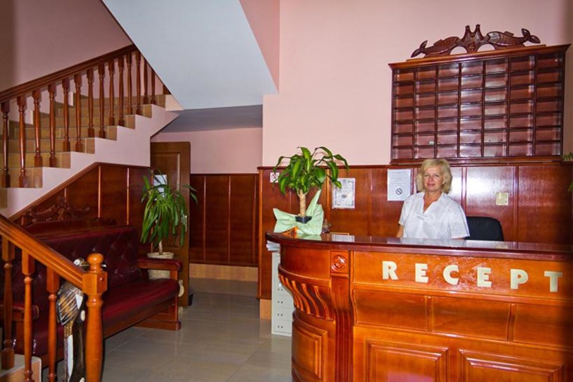Manz II hotel recepcija.jpg