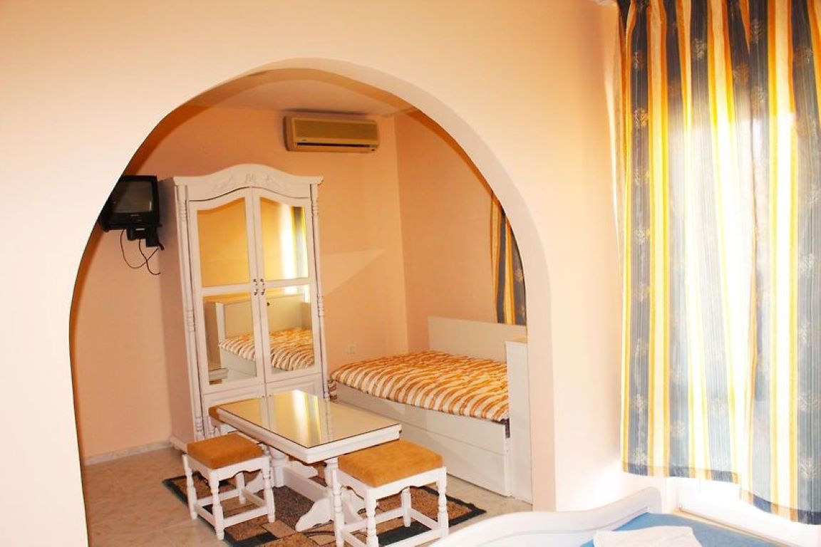 Paros II Hotel studio smestaj.jpg