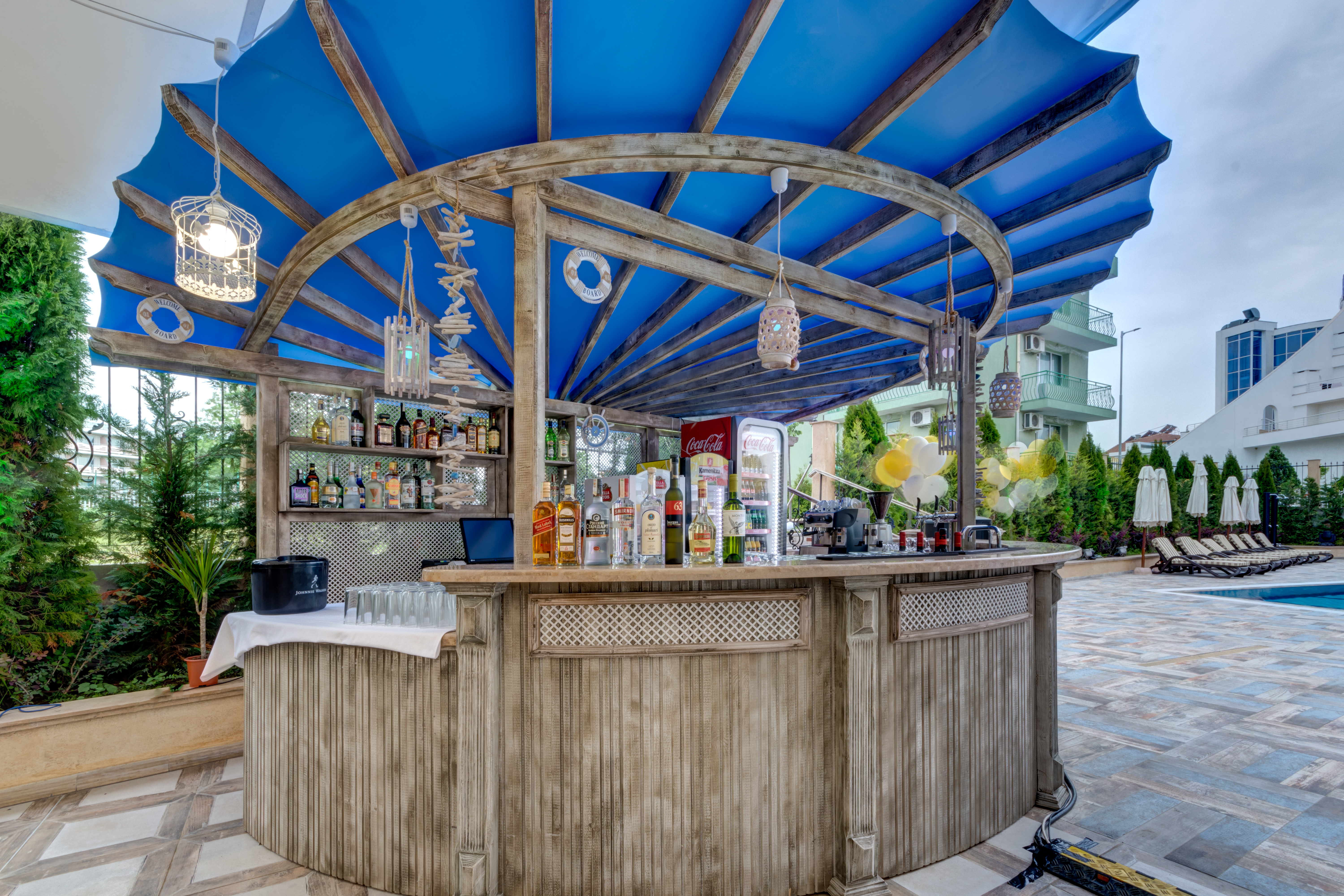 Hotel SIena Palace bar.jpg