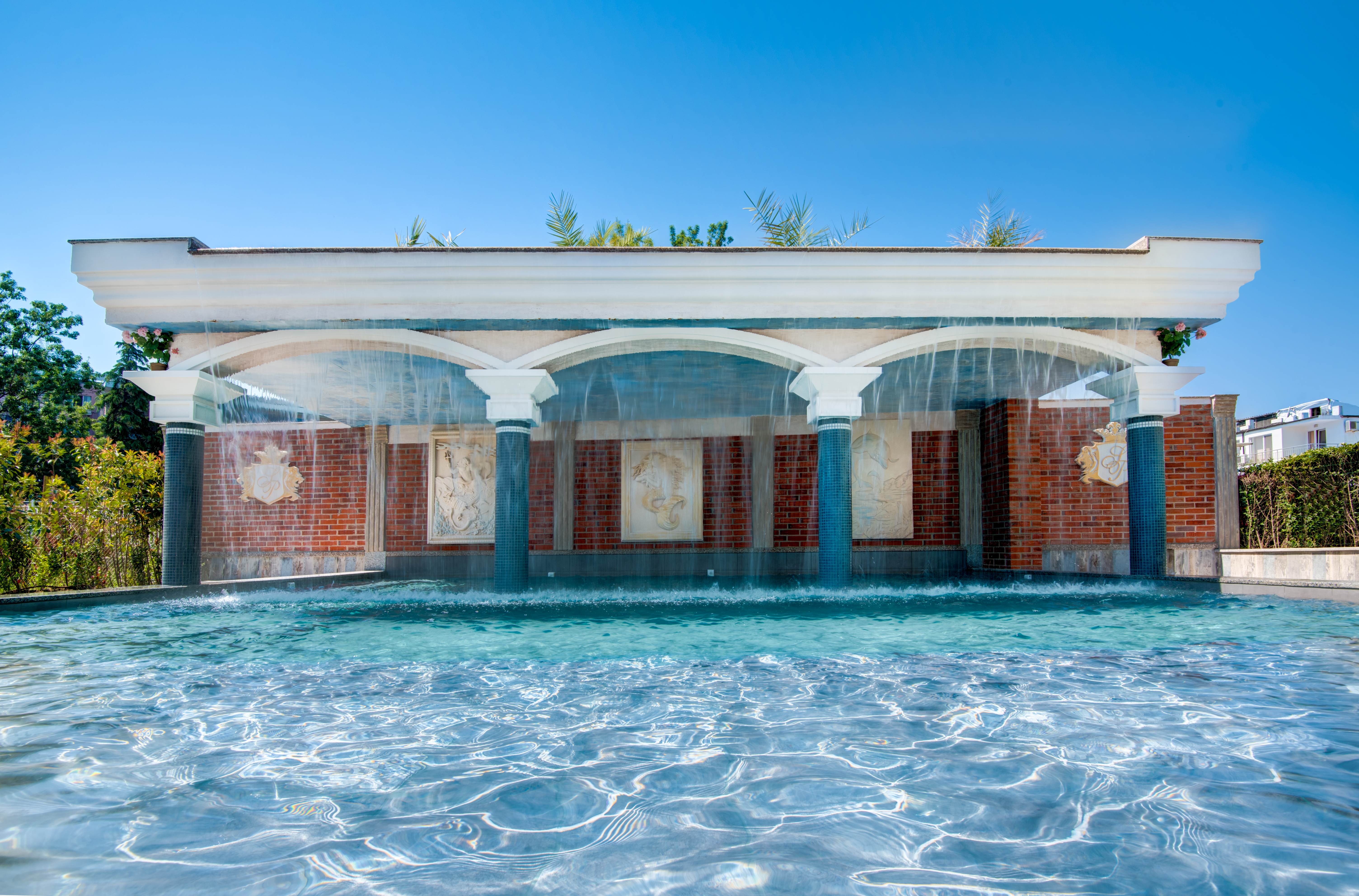 Hotel SIena Palace pool.jpg
