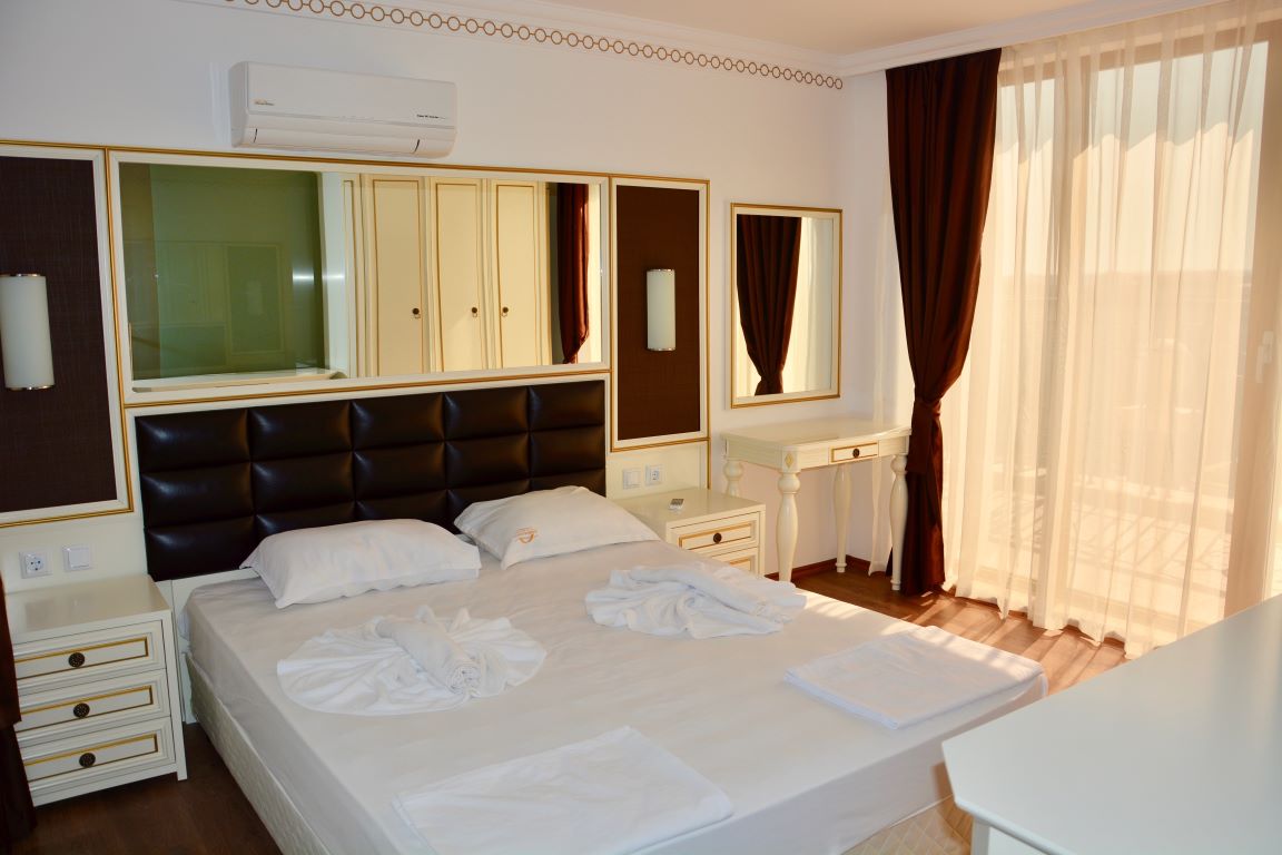 Hotel Golden Rainbow apartman hotela.jpg