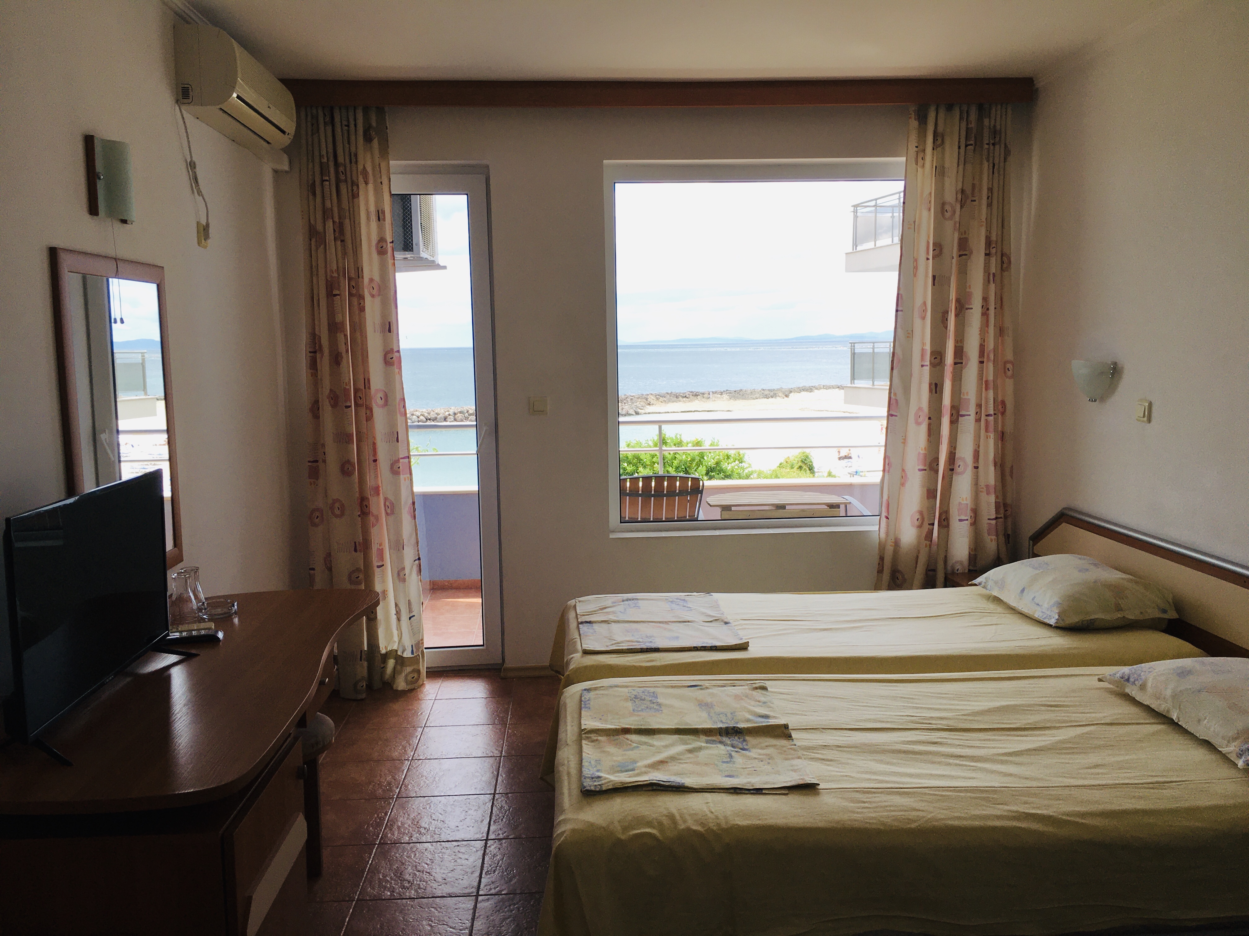 Hotel Sofia Nessebar-Standardna soba.JPG