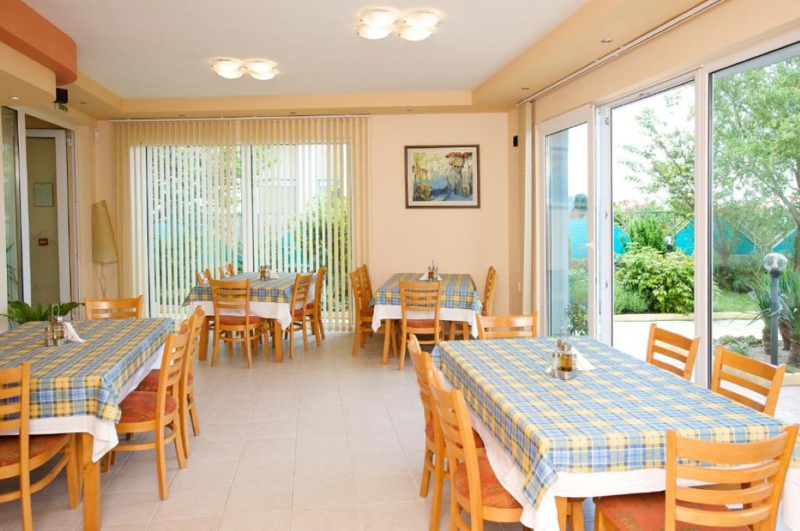 Sofia Nessebar-Restoran.jpg