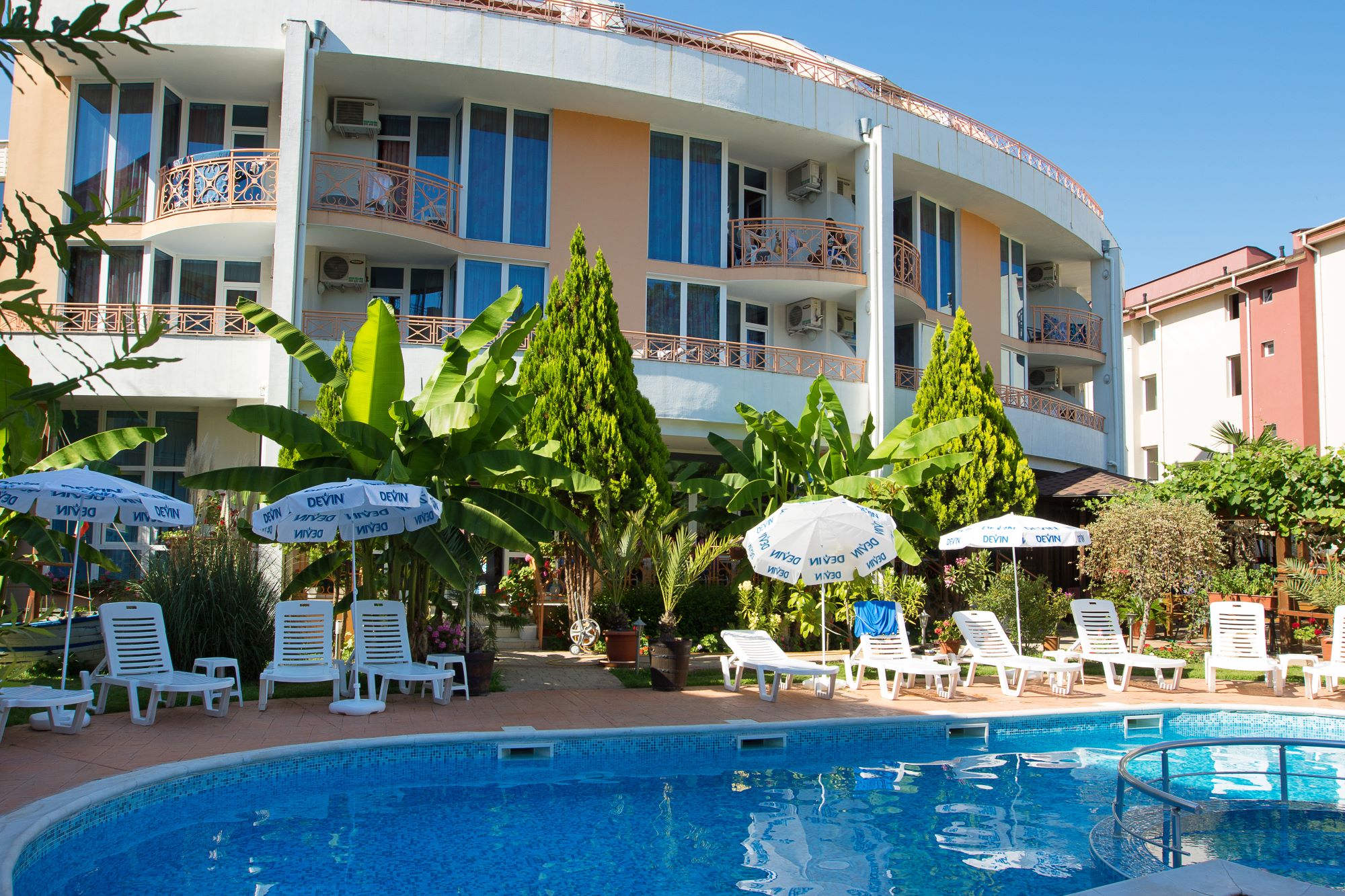 Hotel Copacabana-Bazen.jpg