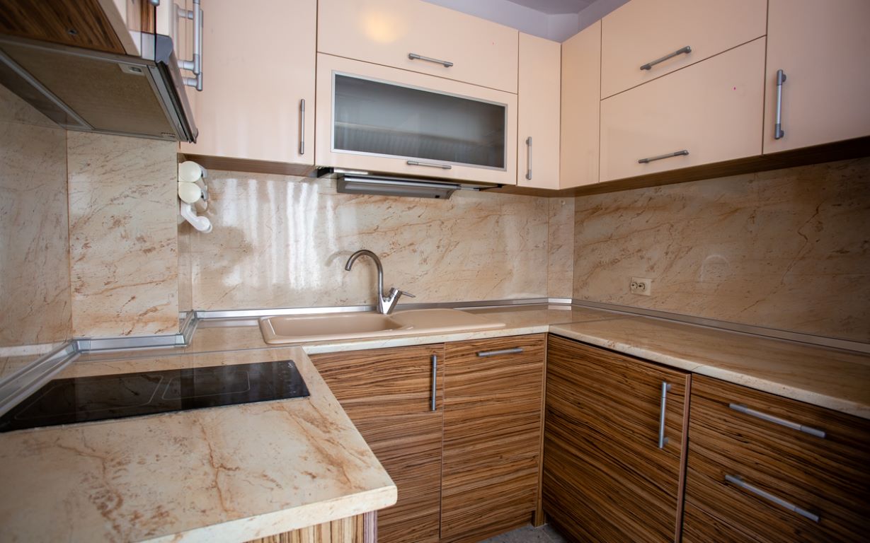 Hotel Mistral Nessebar-Apartman kuhinja.jpg