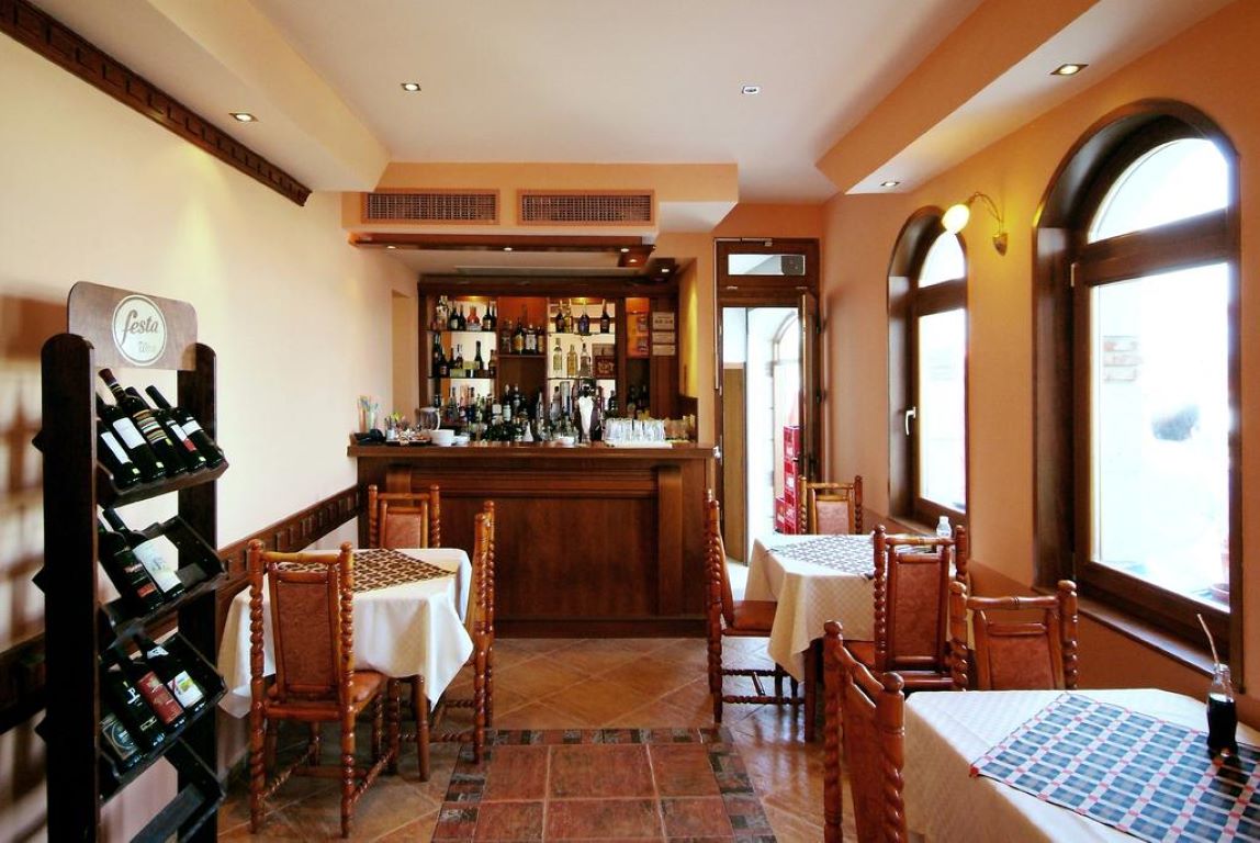 Hotel Saint Nikola Nessebar-Restoran.jpg