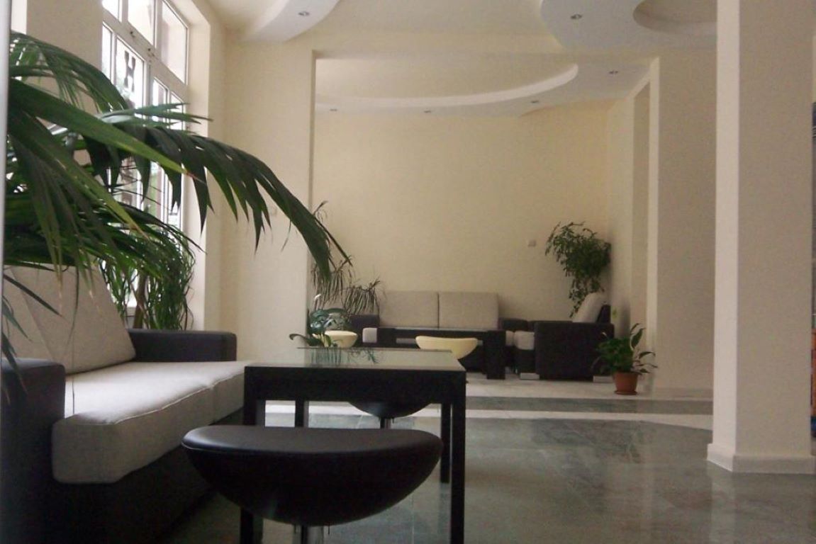 Hotel Preshev Nessebar-Lobby.jpg