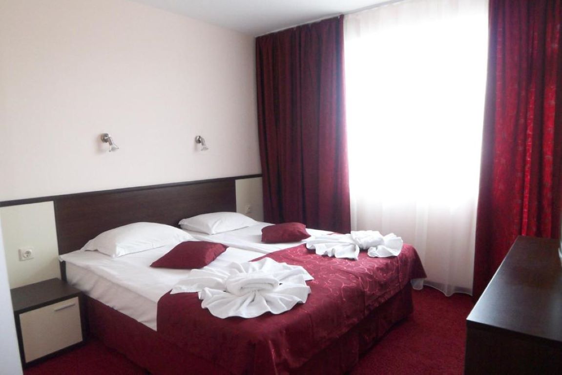 Hotel Preshev Nessebar-Standardna soba.jpg
