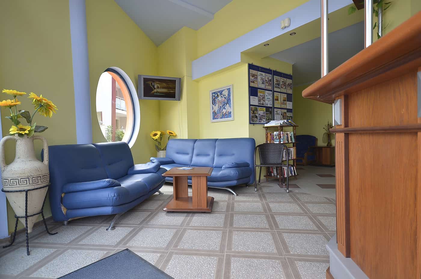 Hotel Evridika Nessebar-Lobby.jpg