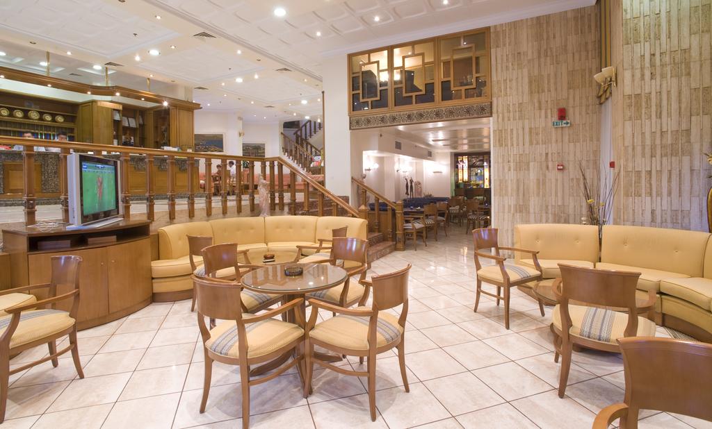 Hotel emmantina lobby.jpg