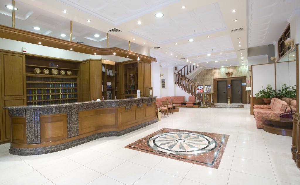 Hotel emmantina reception.jpg