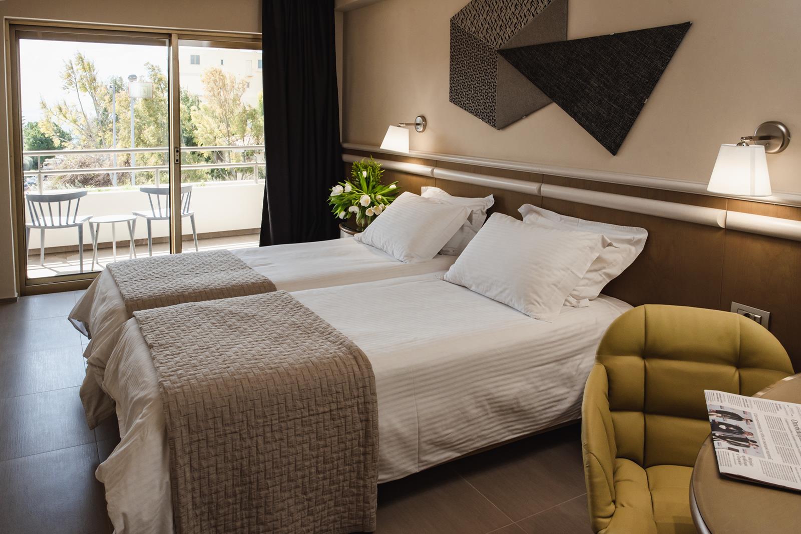 Hotel emmantina superior room 3.jpg