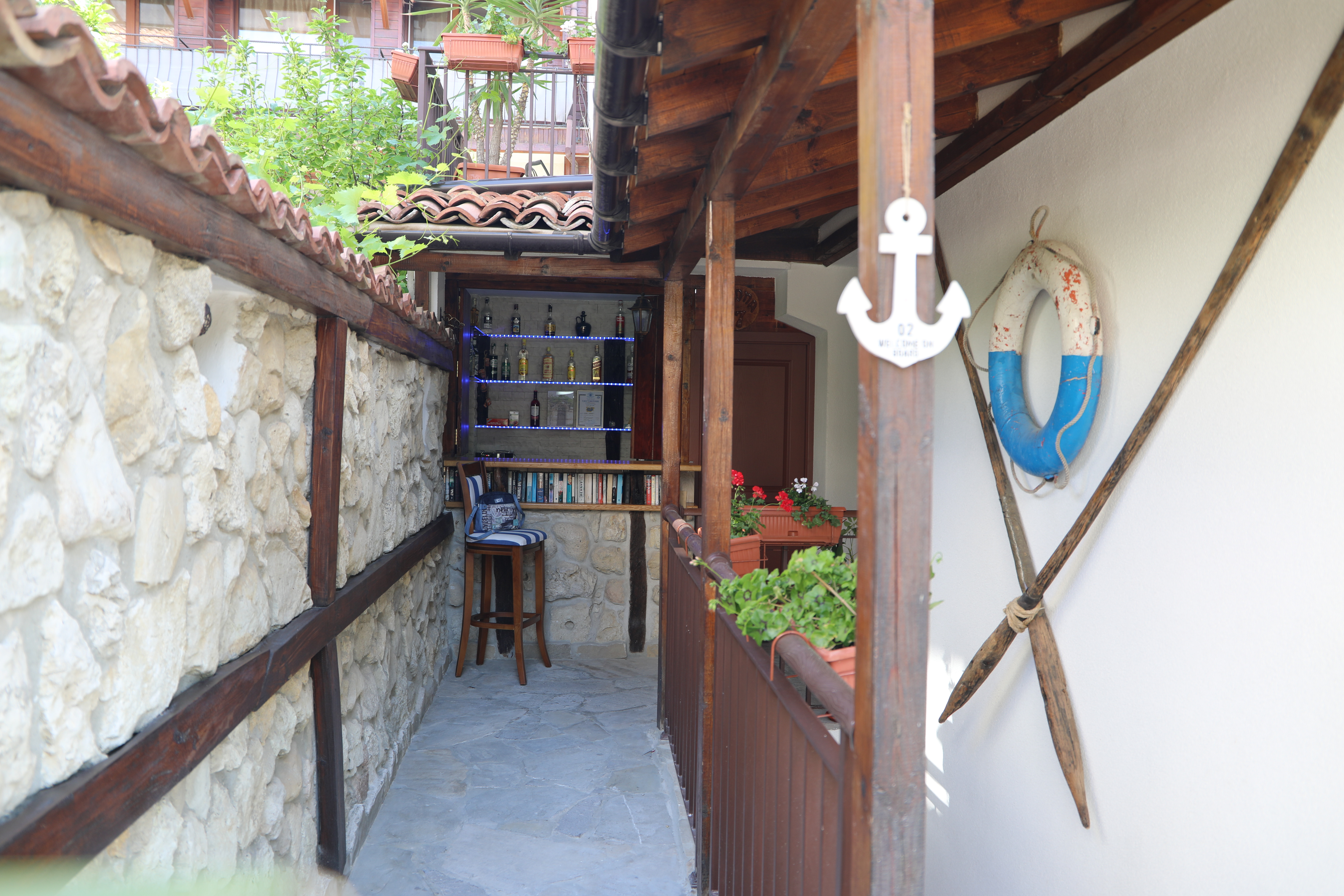 Hotel Kirios-Bar.JPG