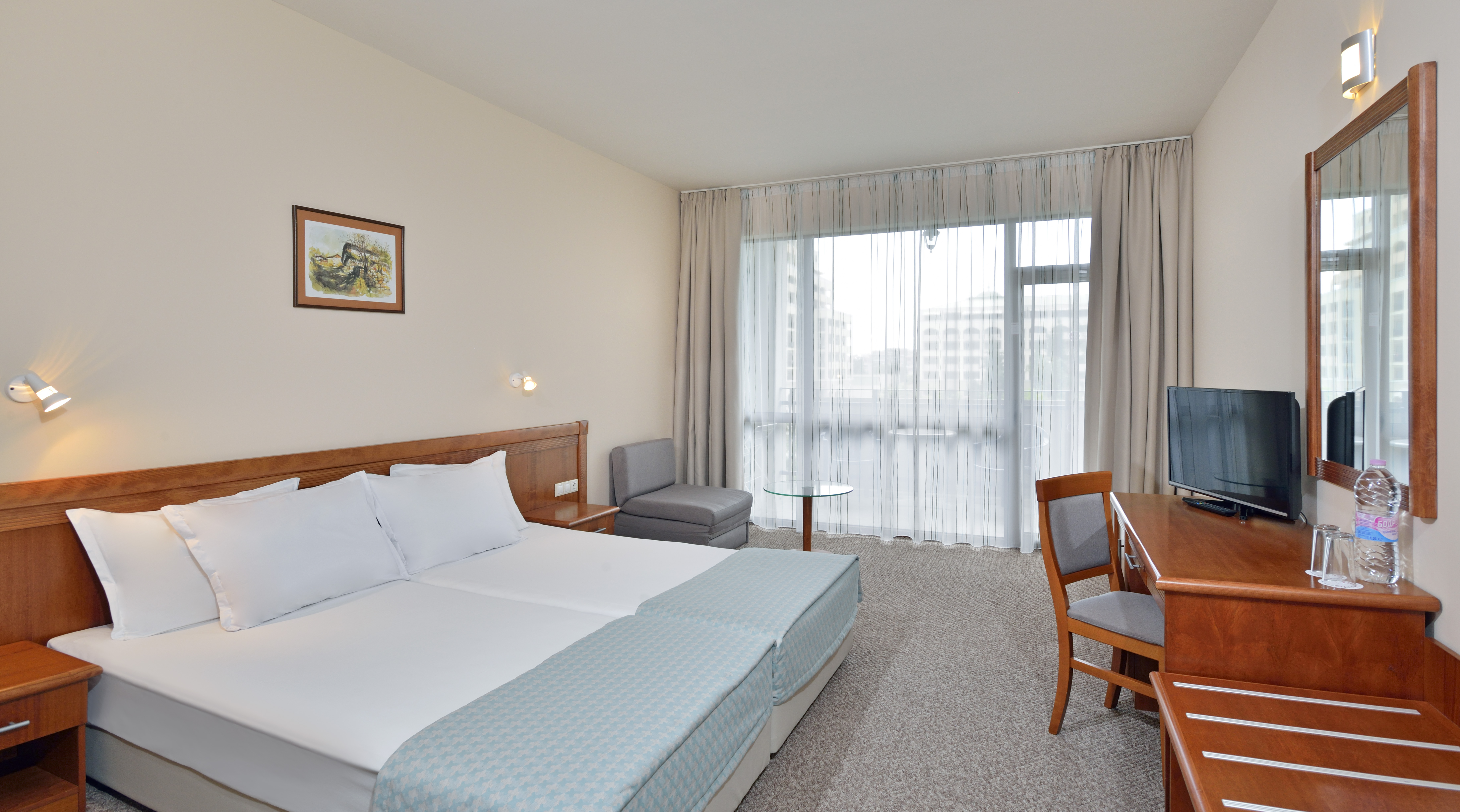 Hotel Sol Nessebar Mare-Standardna soba.jpg