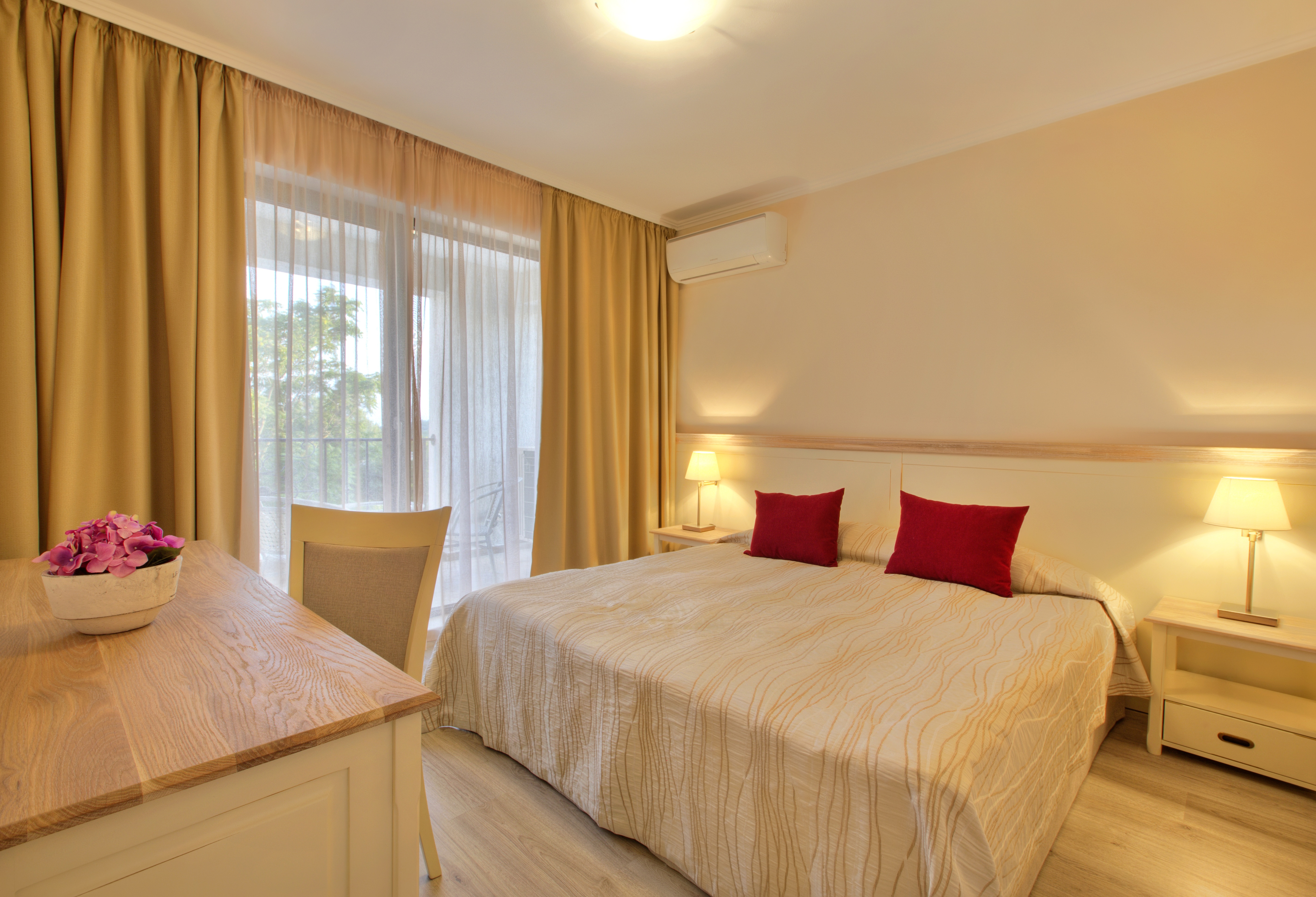 Hotel White Rock Castle-Dvosoban apartman.jpg