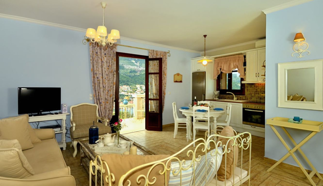 Adastra Ithaca Luxury Suites enterijer.jpg