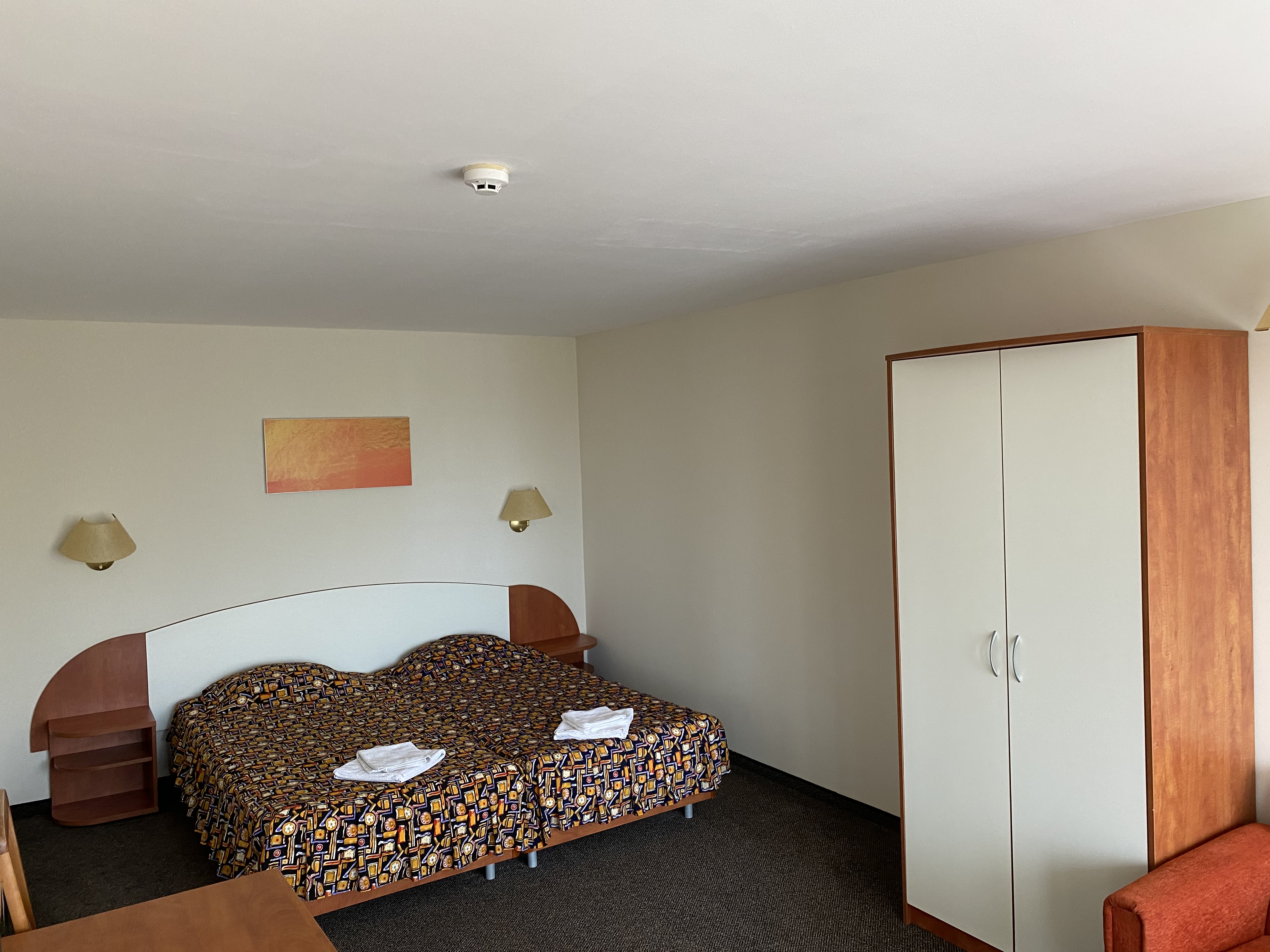 Exotica Hotel-Connect soba.jpg
