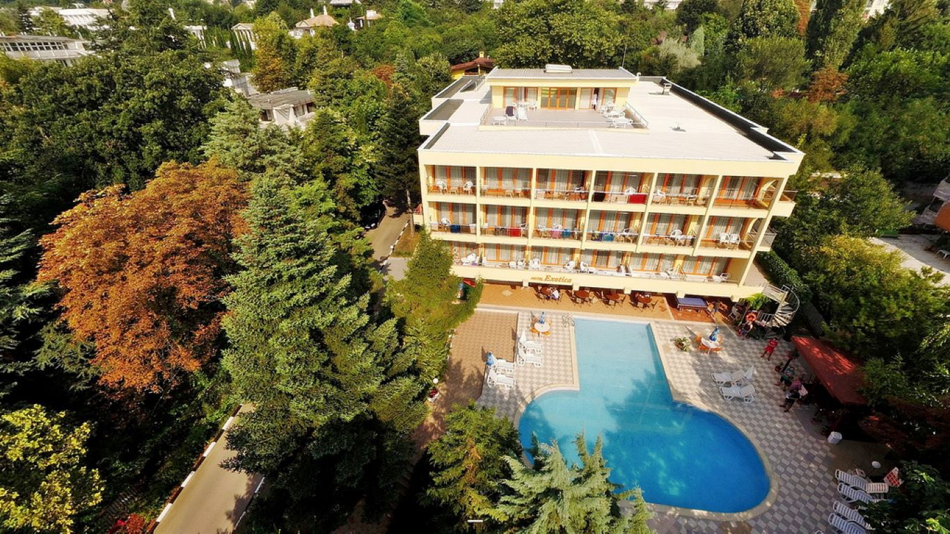 Exotica Hotel-Okruzenej hotela.jpg