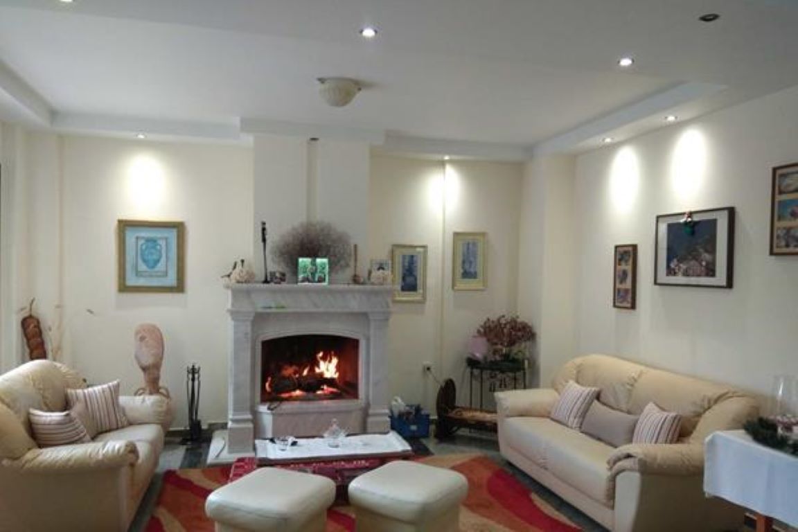 Coralli hotel lobi.jpg