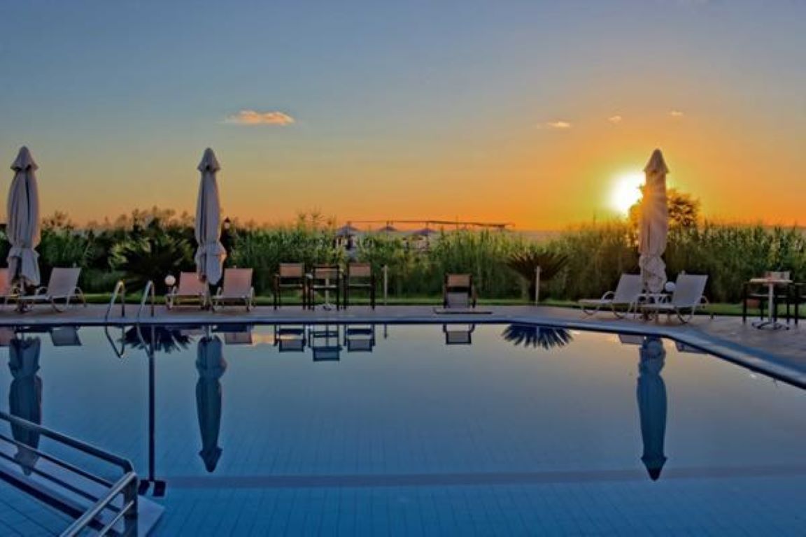 Coralli hotel zalazak sunca.jpg