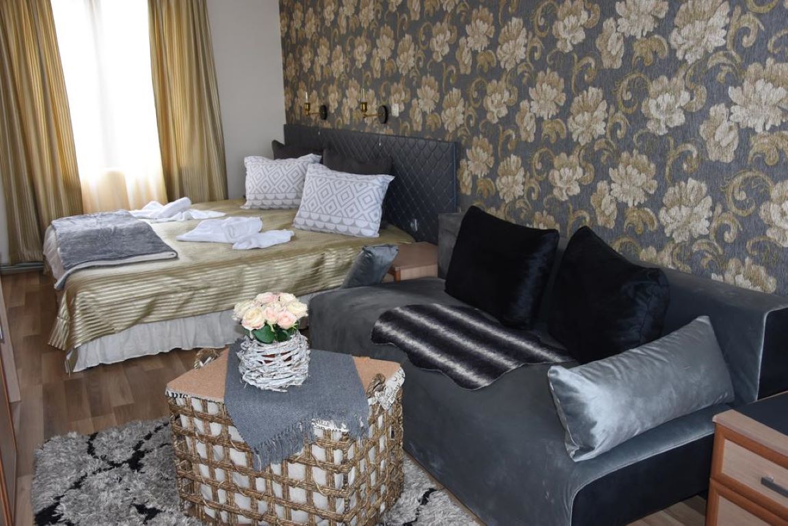 Toro Negro Hotel-Maisonette.jpg