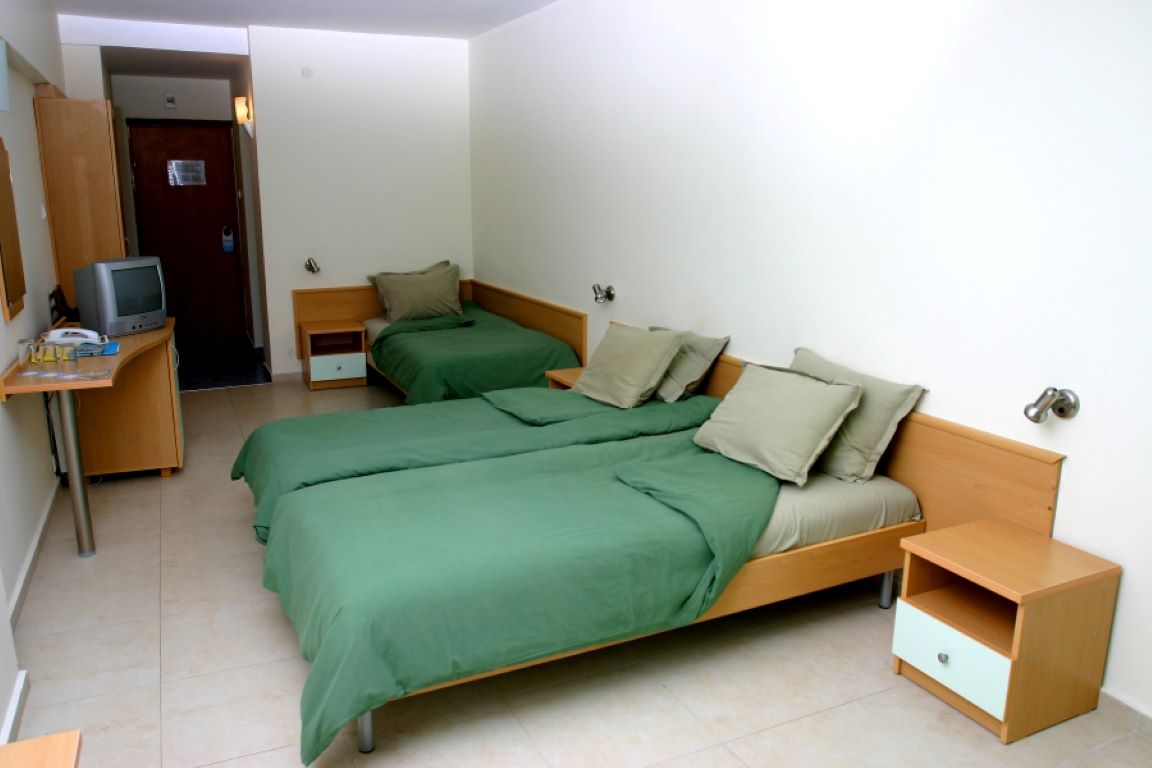 Delfin SB hotel triple room.jpg