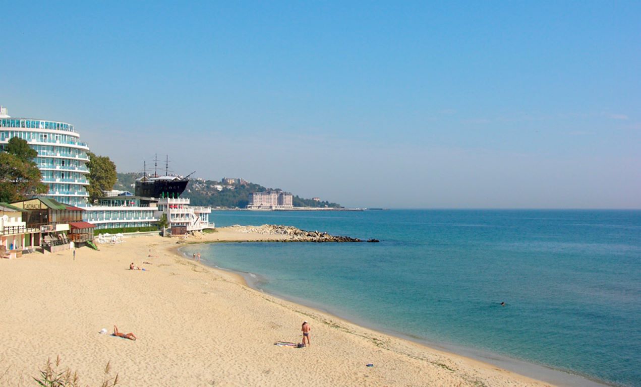 Hotel Kristel-Plaza.jpg