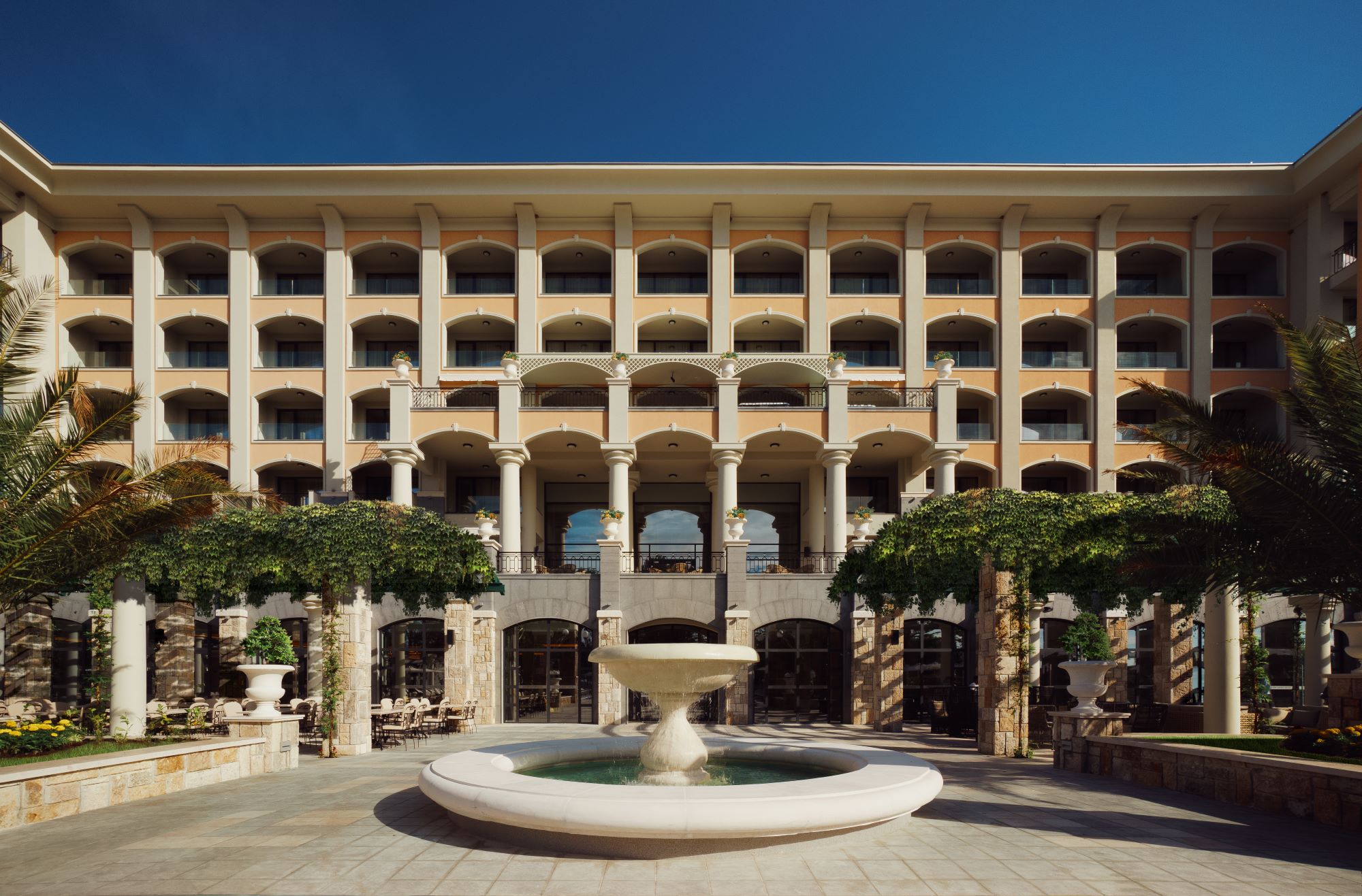 Astor Garden-Spoljasnji izgled.JPG