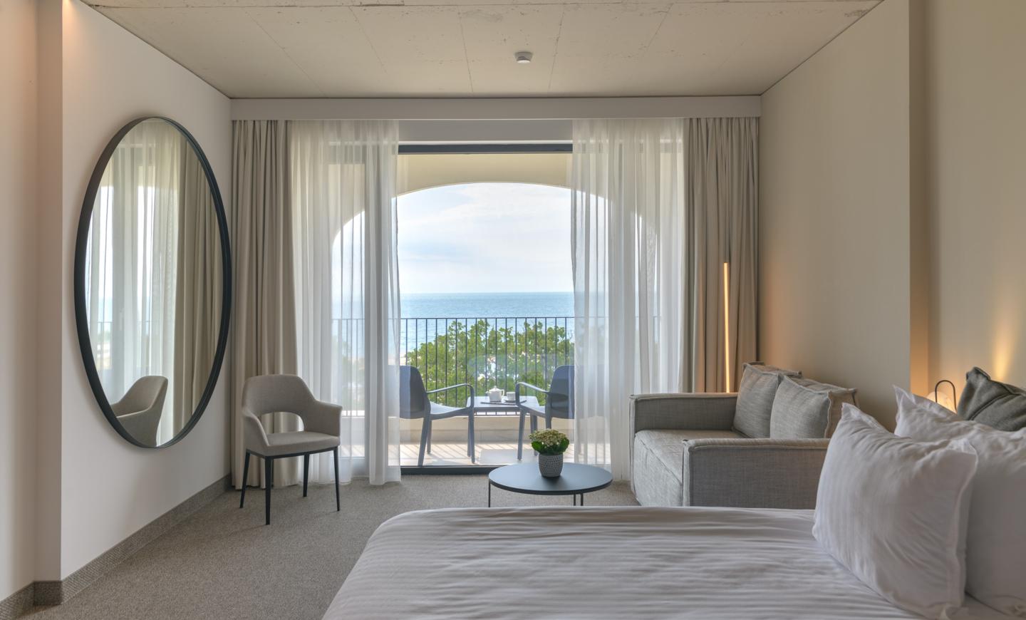 Aquahouse Hotel & Spa-Superior more.jpg