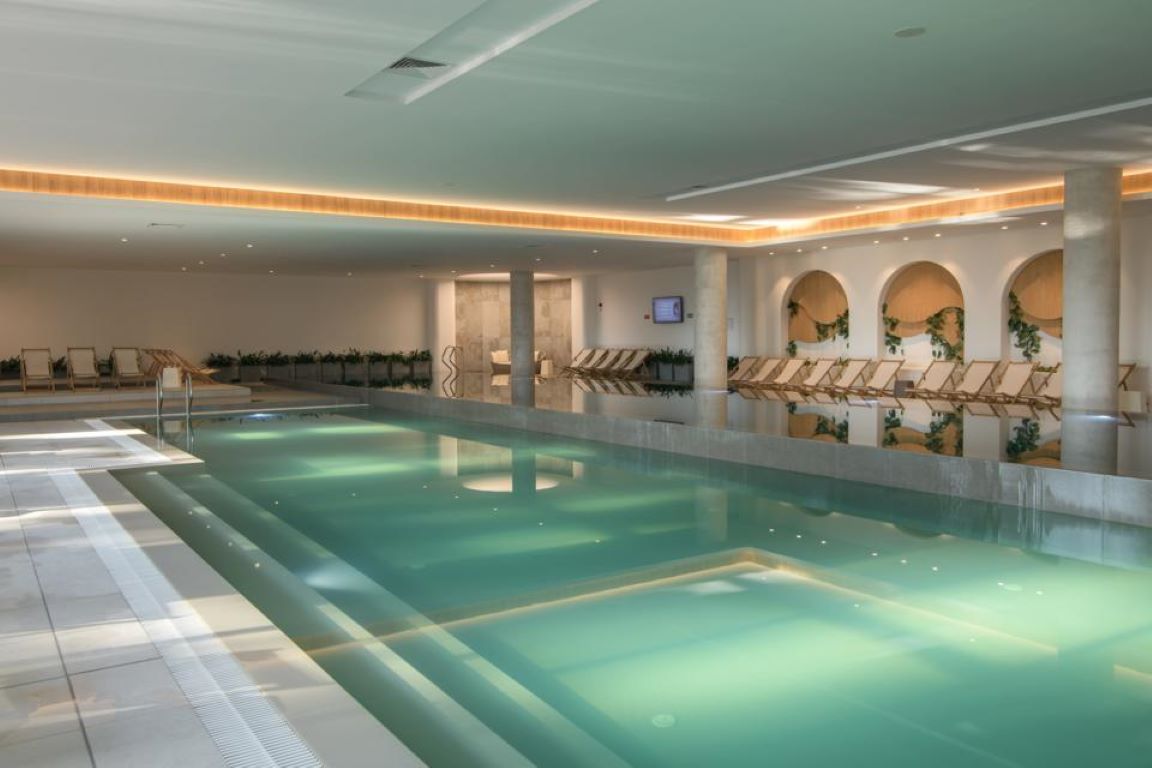 Aquahouse Hotel & Spa-Unutrasnji bazen.jpg
