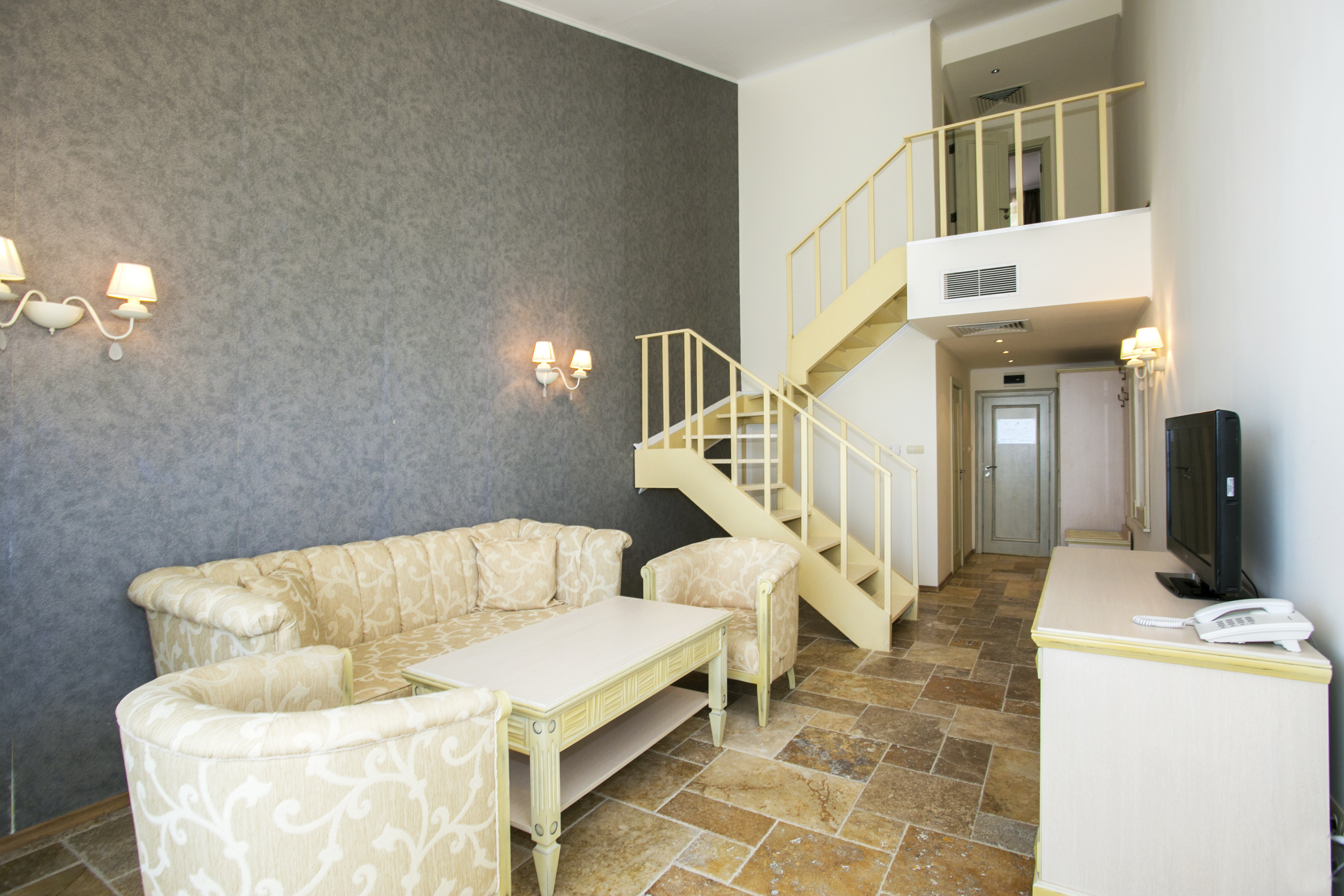 Royal Bay Hotel-Maisonette.jpg