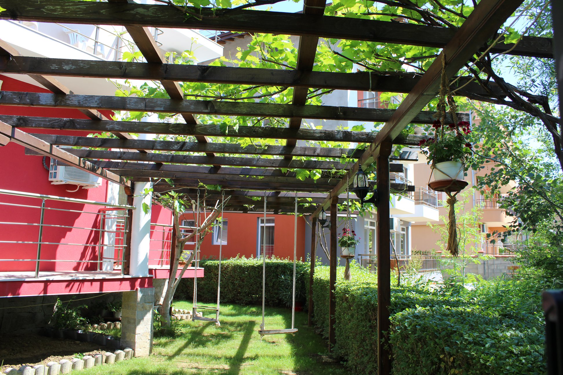 Hotel Guest House Bordo-Ljuljaske.jpg
