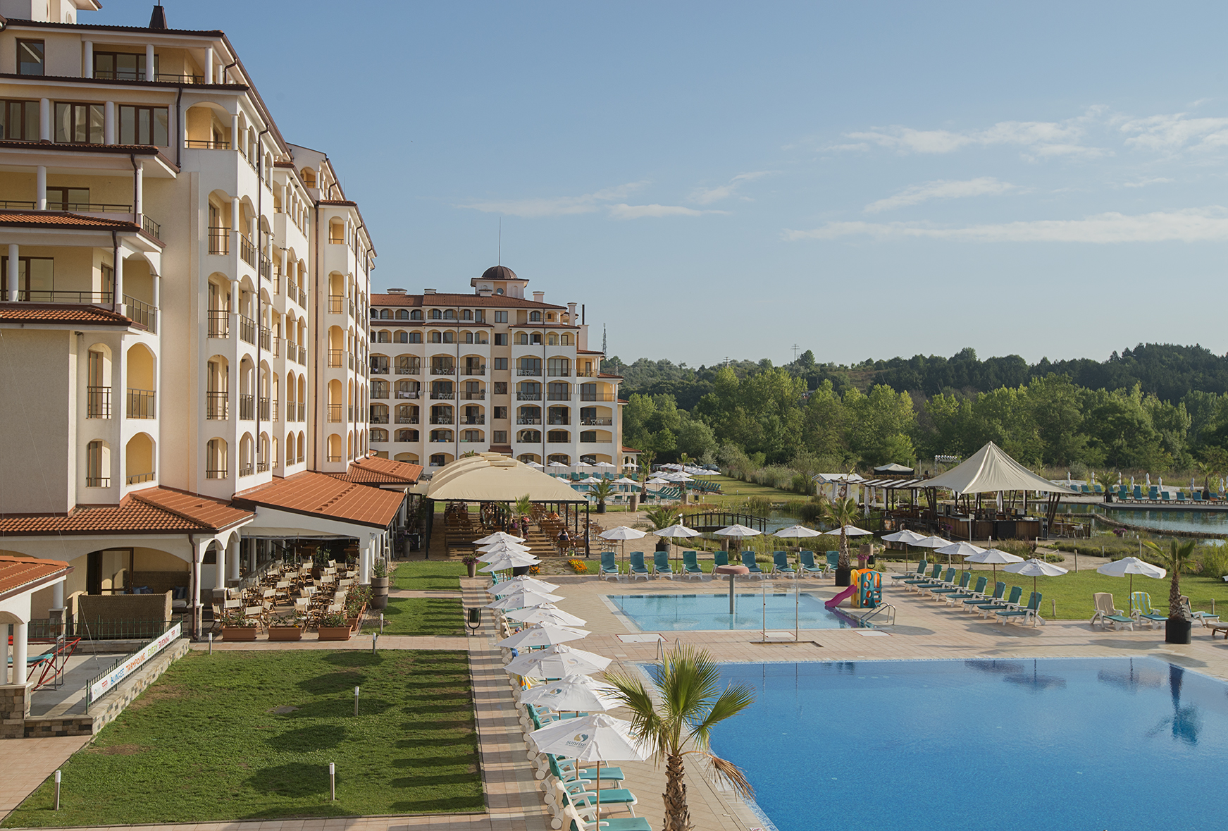 Sunrise All Suites Resort Hotel-Bazeni.jpg