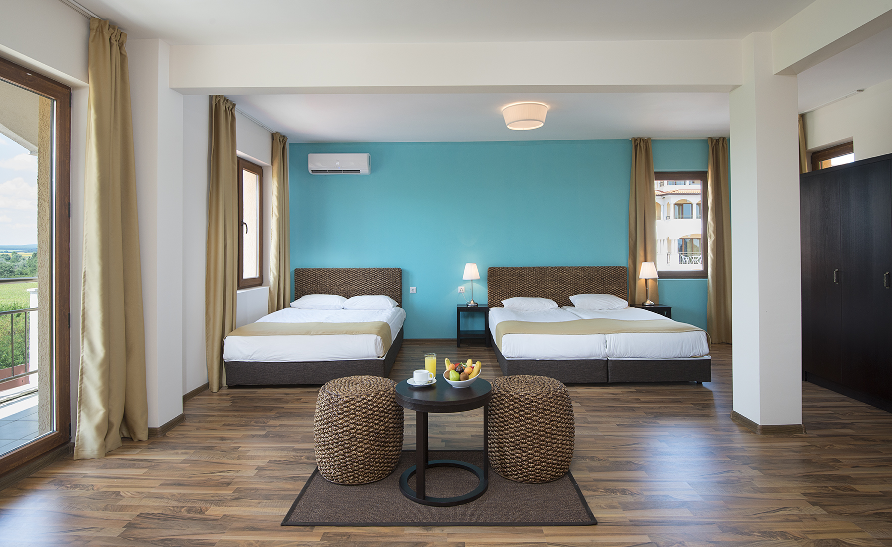 Sunrise All Suites Resort Hotel-Standardna soba.jpg