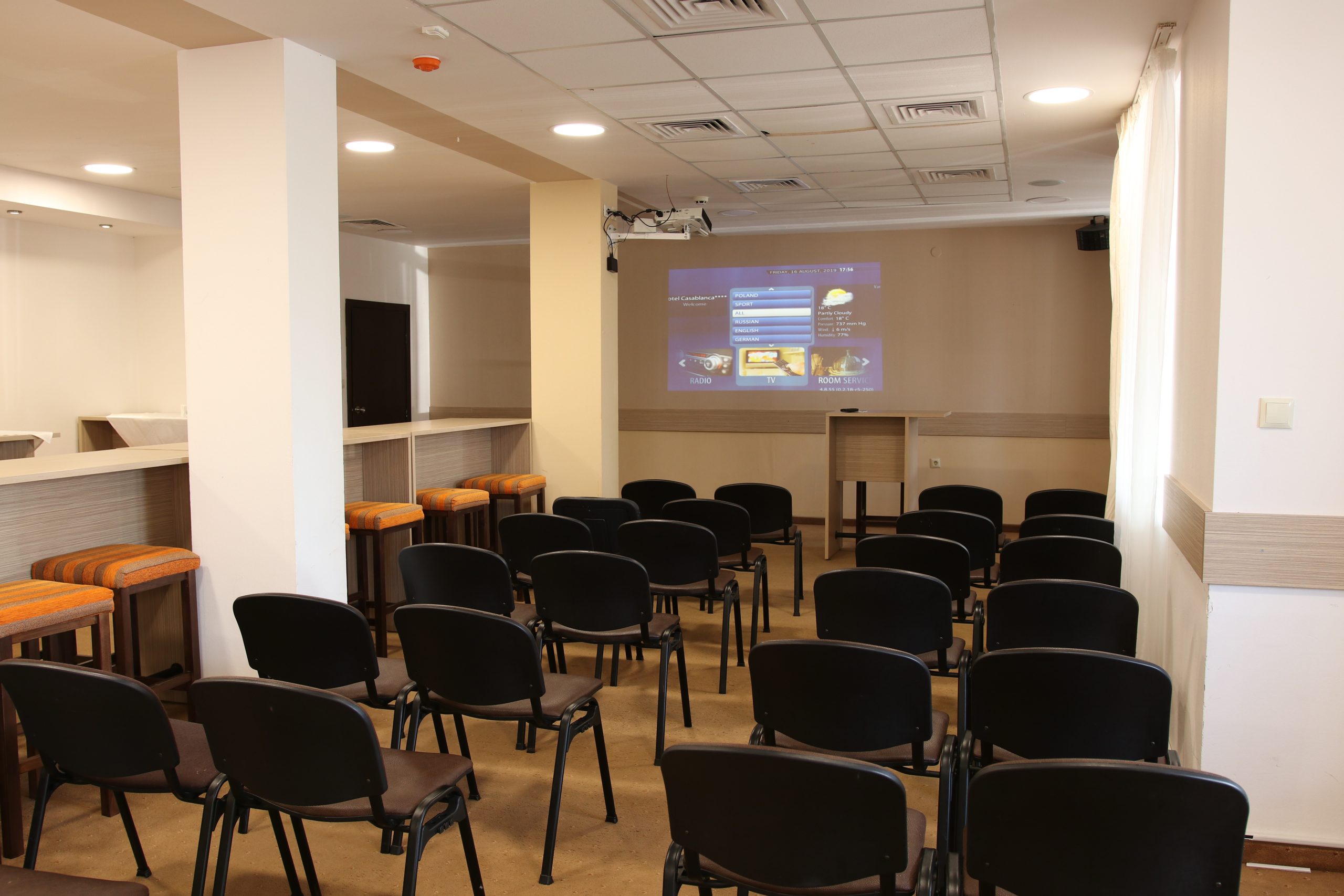Hotel Casablanca-Sala za konferencije.jpg