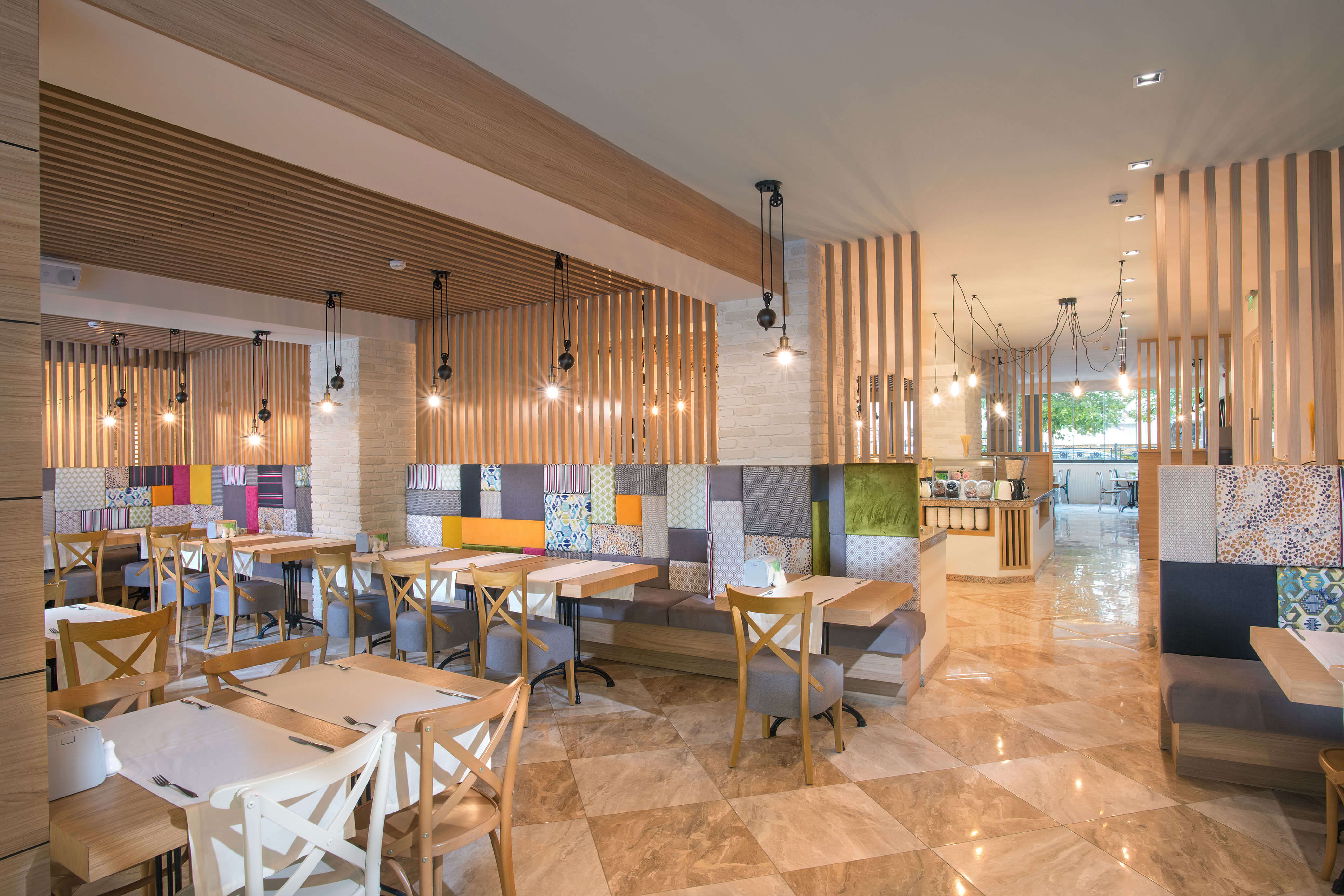 Hotel Marina Sands-Restoran.jpg