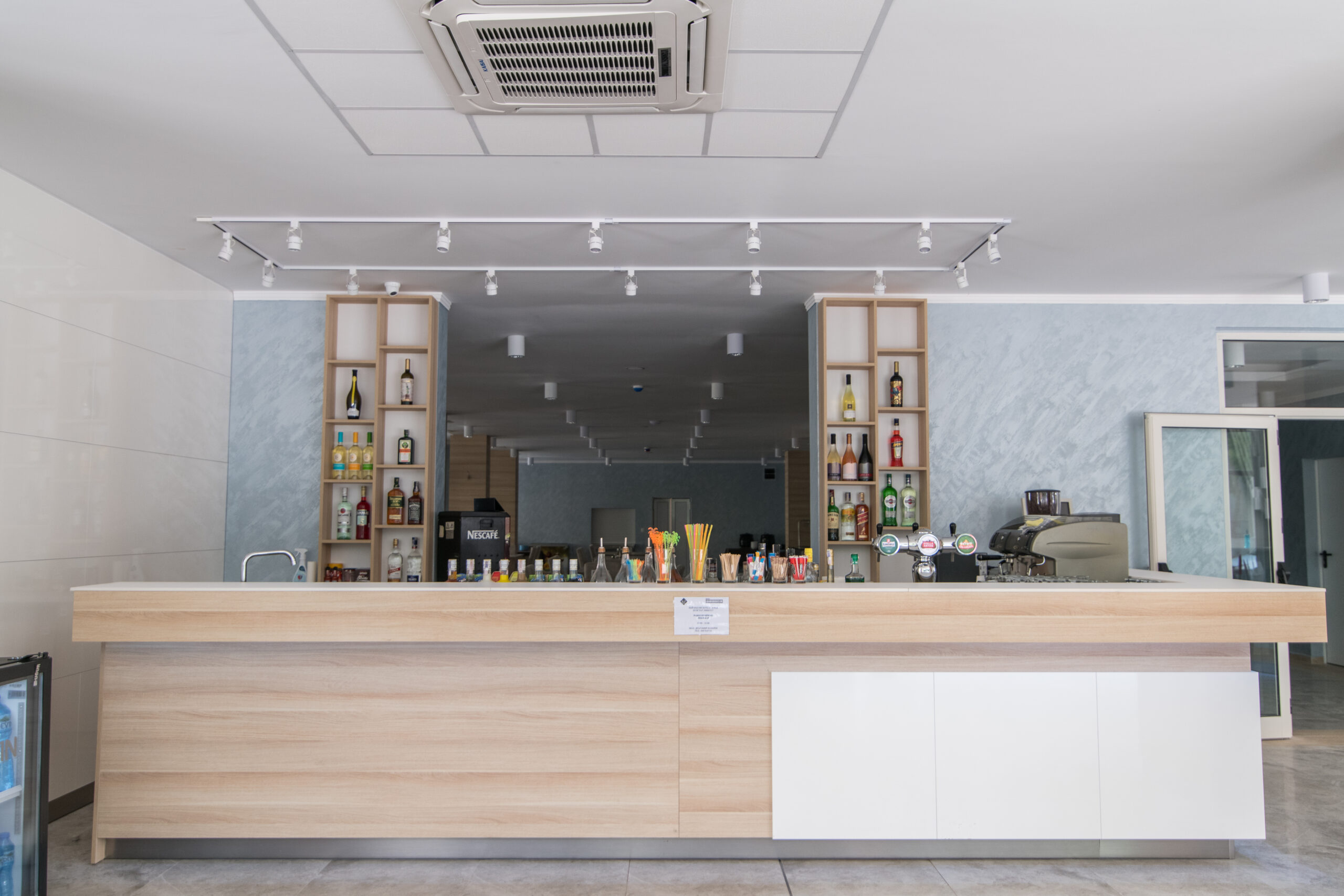Cinema Hotel-Lobby bar.jpg