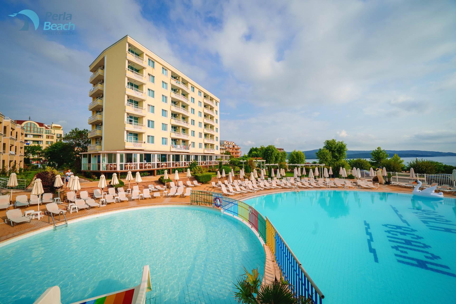 Hotel Perla Beach-Kompleks hotela.jpg