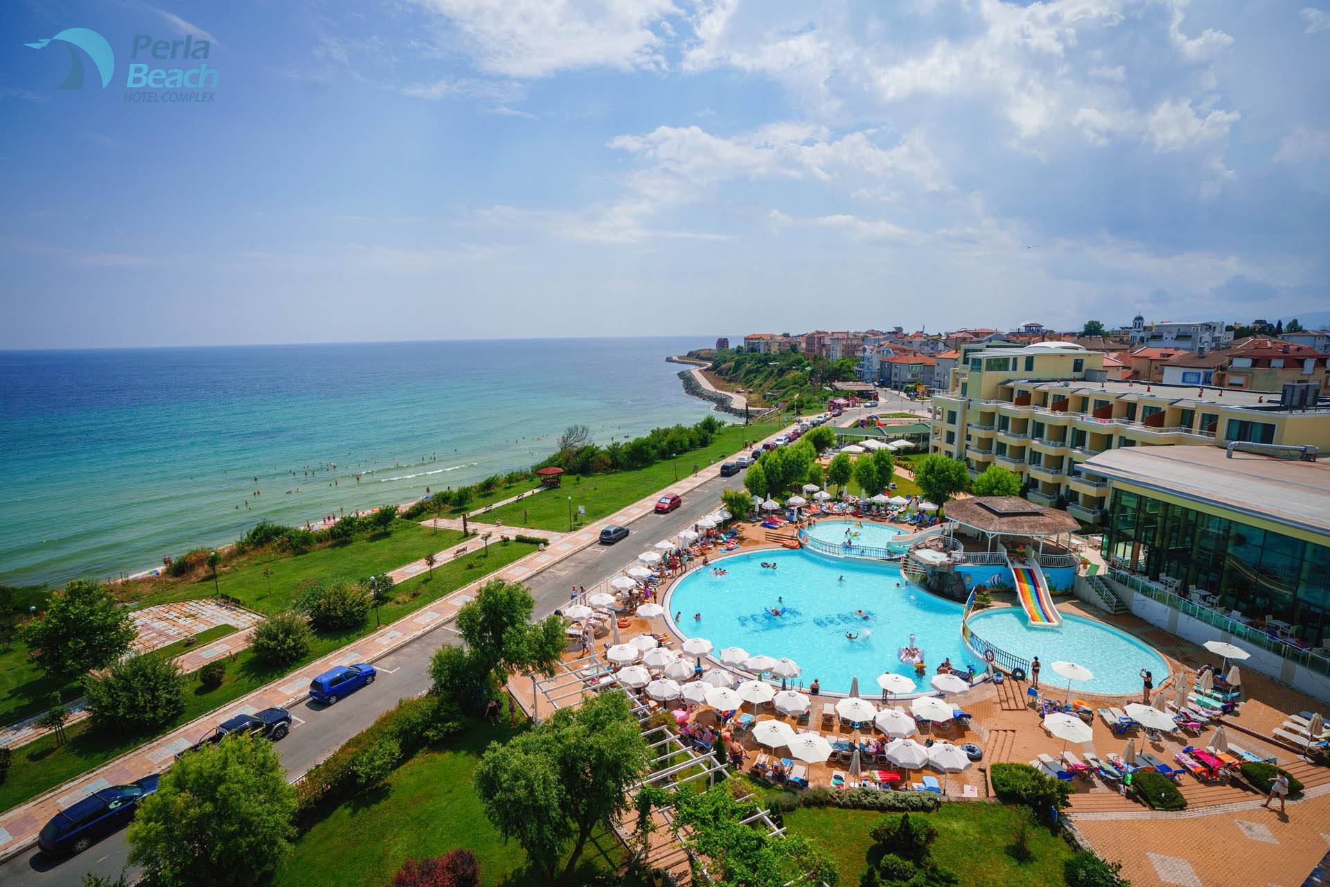 Perla Beach-Kompleks bazena.jpg