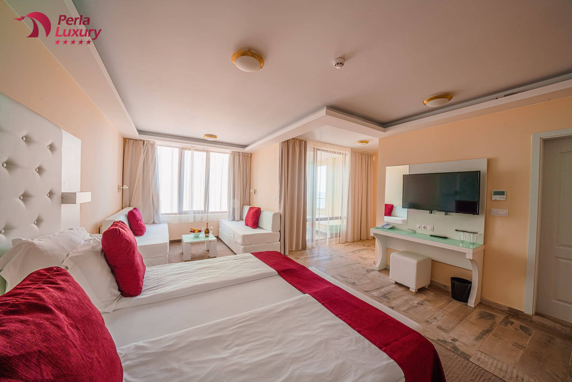 Hotel Perla Beach Luxury-Deluxe soba.jpg
