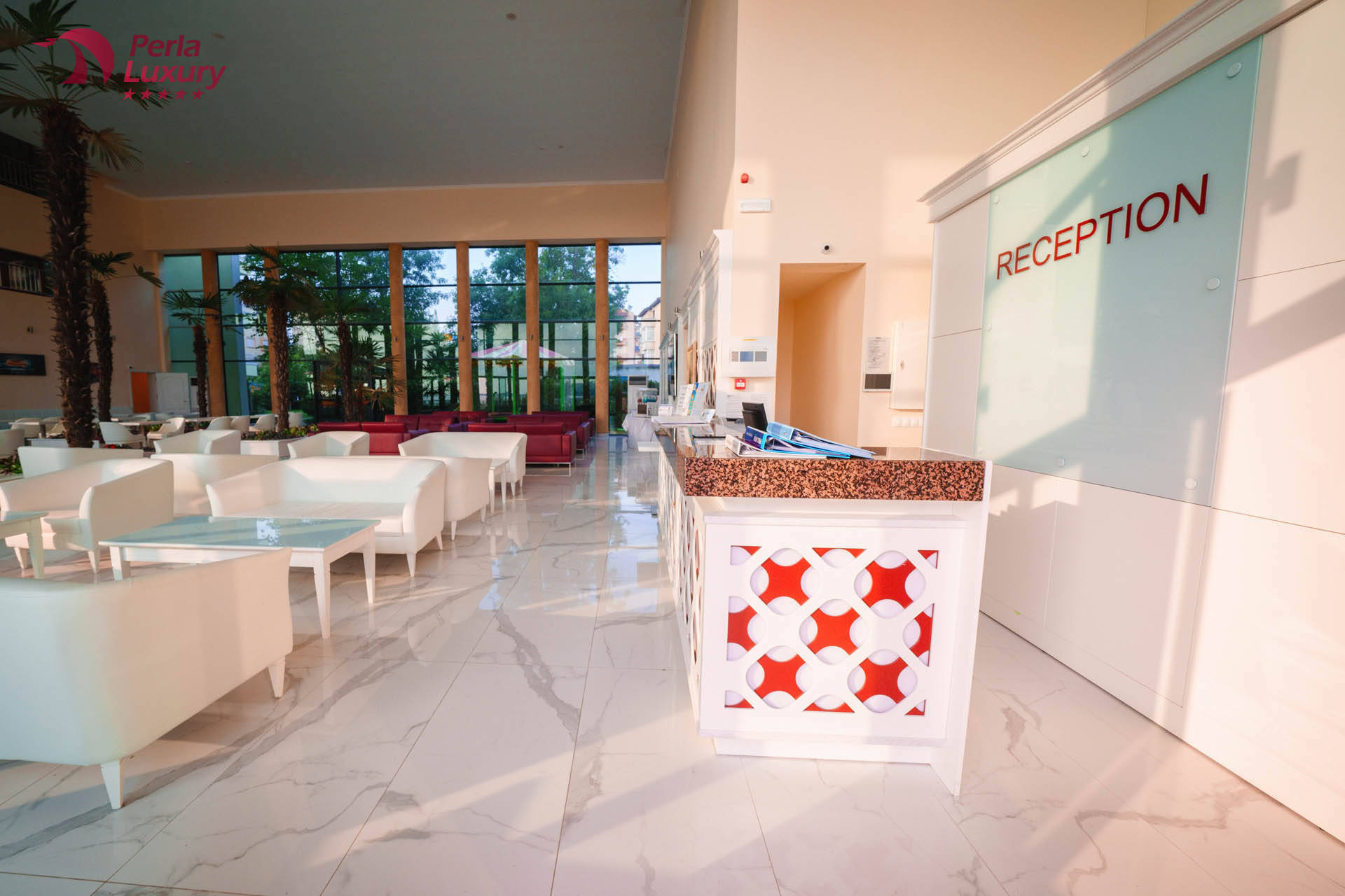 Perla Beach Luxury Hotel-Recepcija.jpg