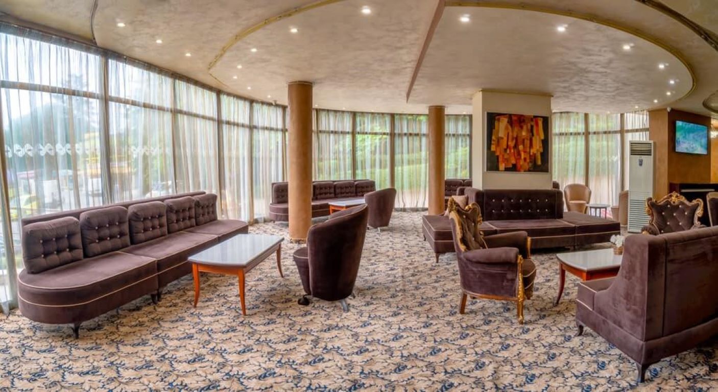 Hotel Havana-Lobby.jpg